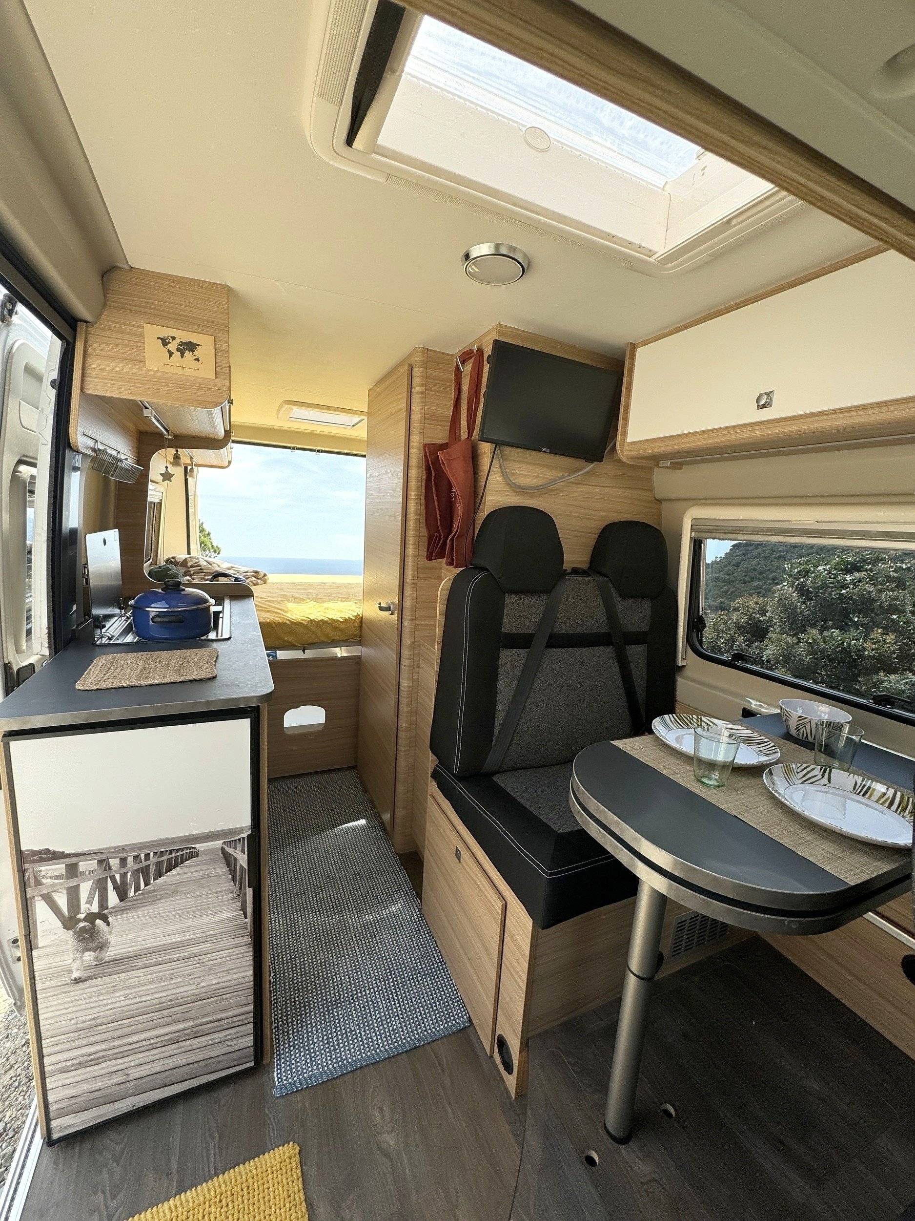 Sunlight Sunlight Cliff 600