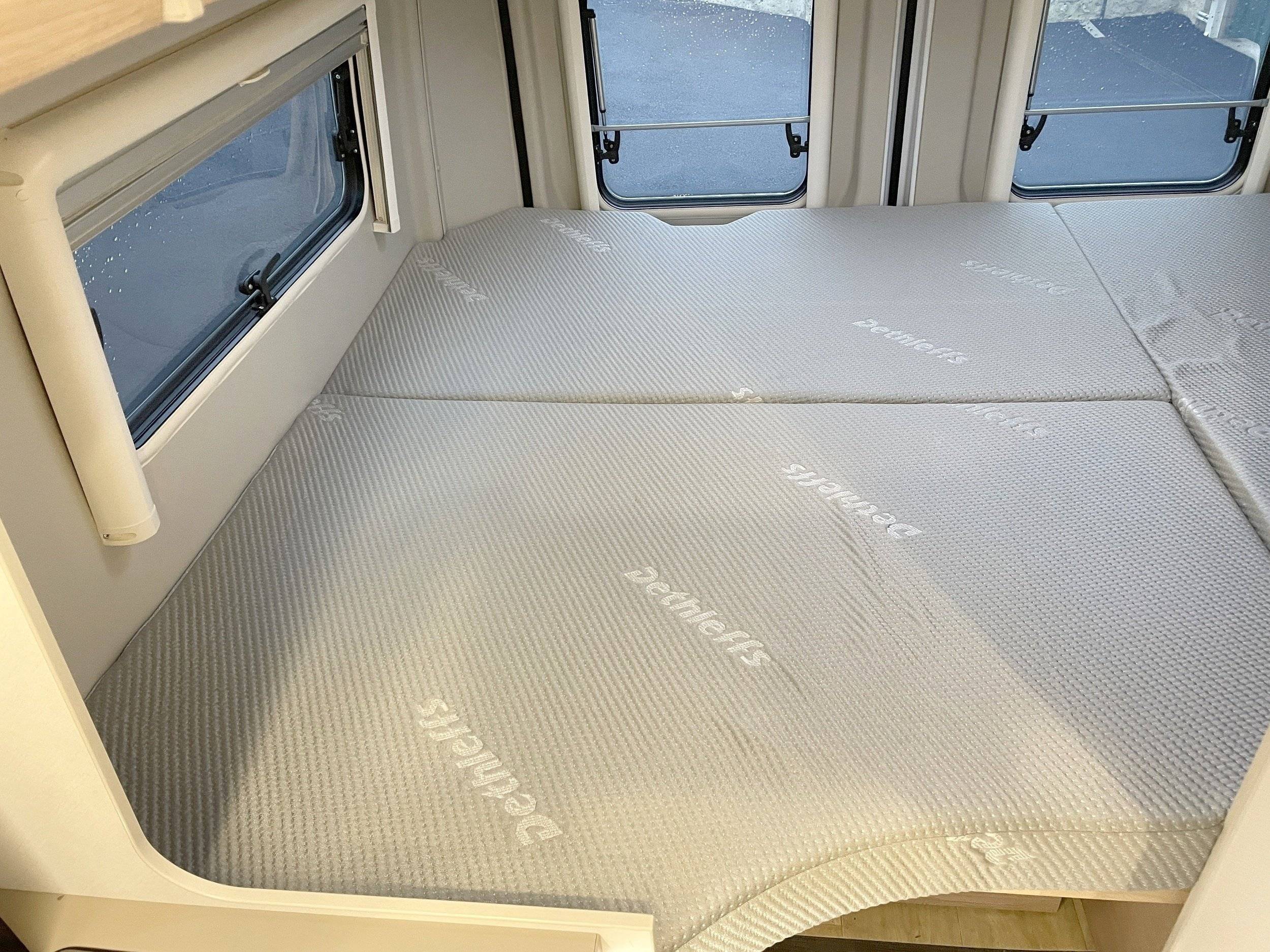 Berth Citroën Citroën jumper - Yescapa