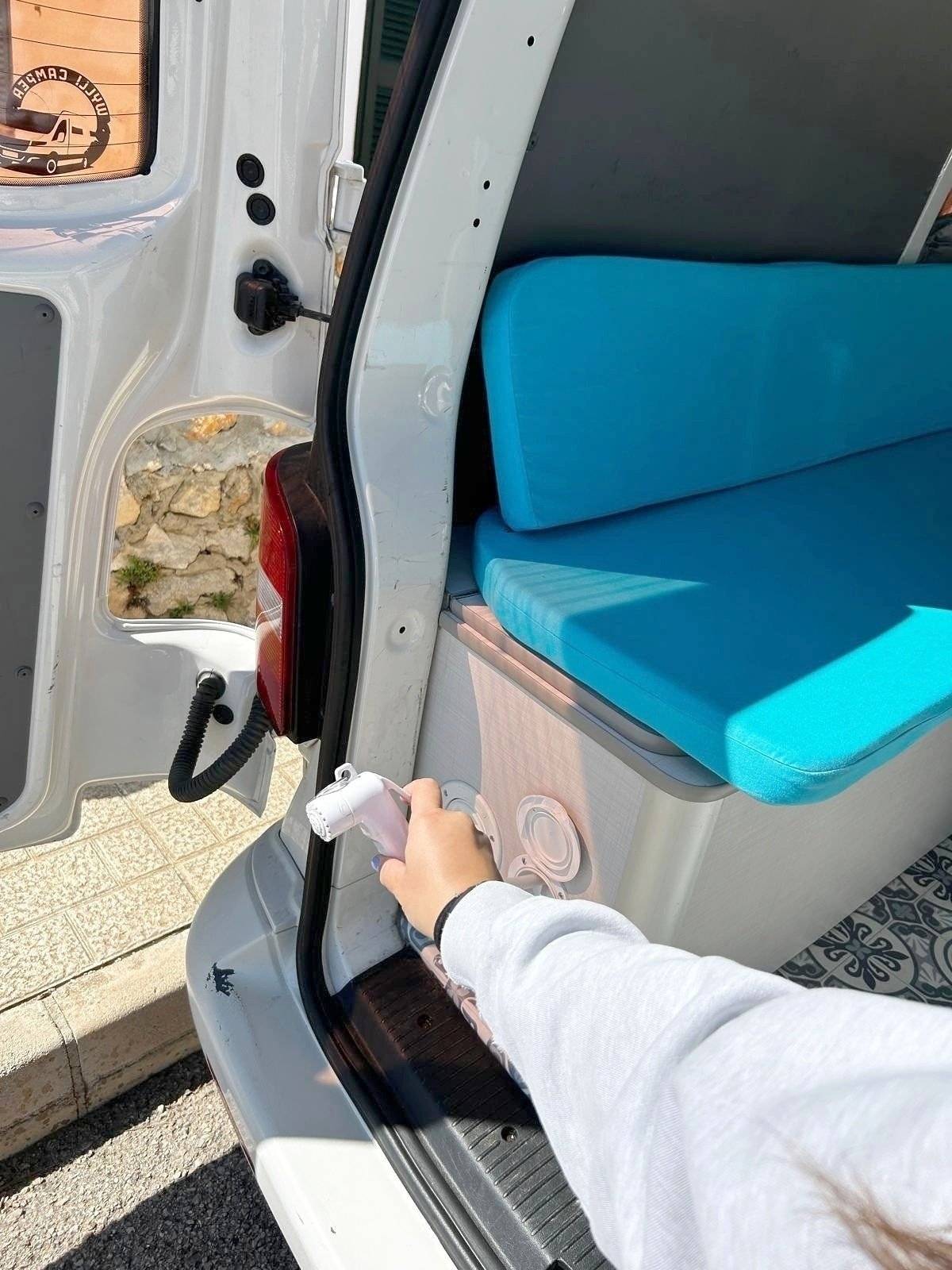 Volkswagen T5 2,0 l 180 ch