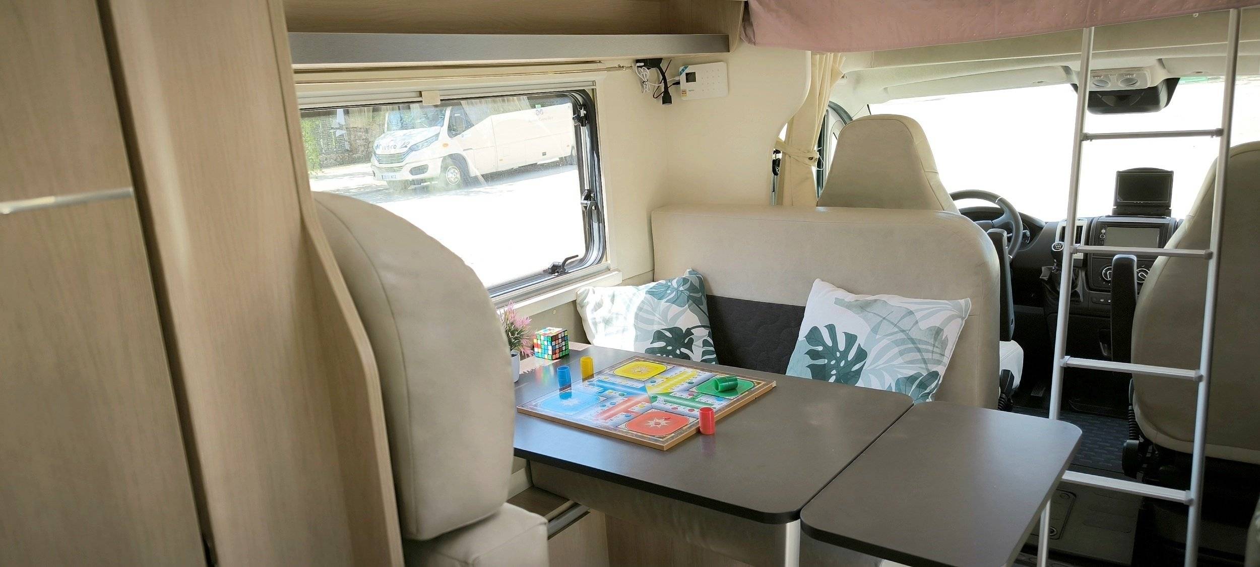 Comedor Citroën Citroen - Yescapa