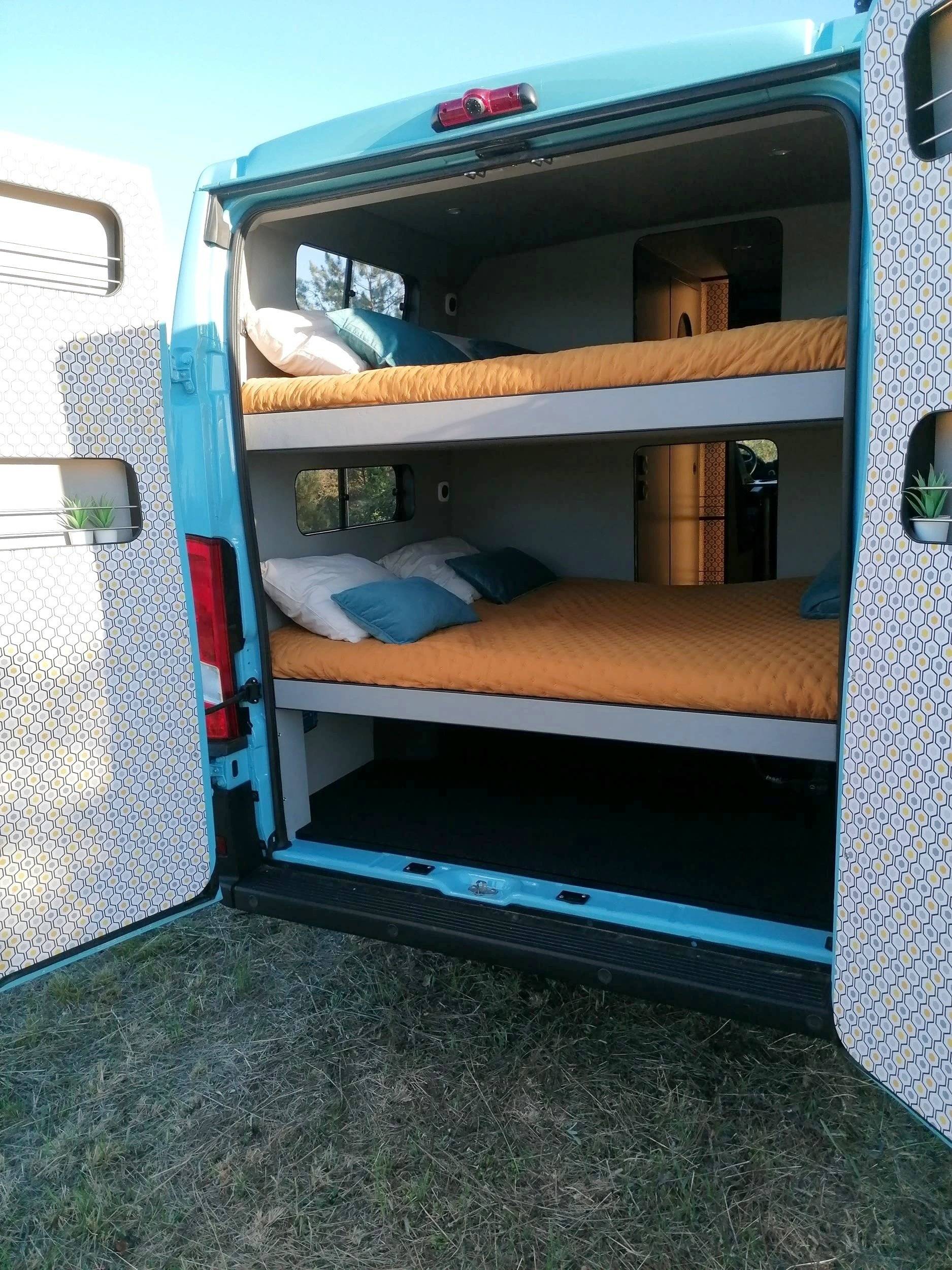 Letti Peugeot Boxer 2,0 l 130 ch - Yescapa
