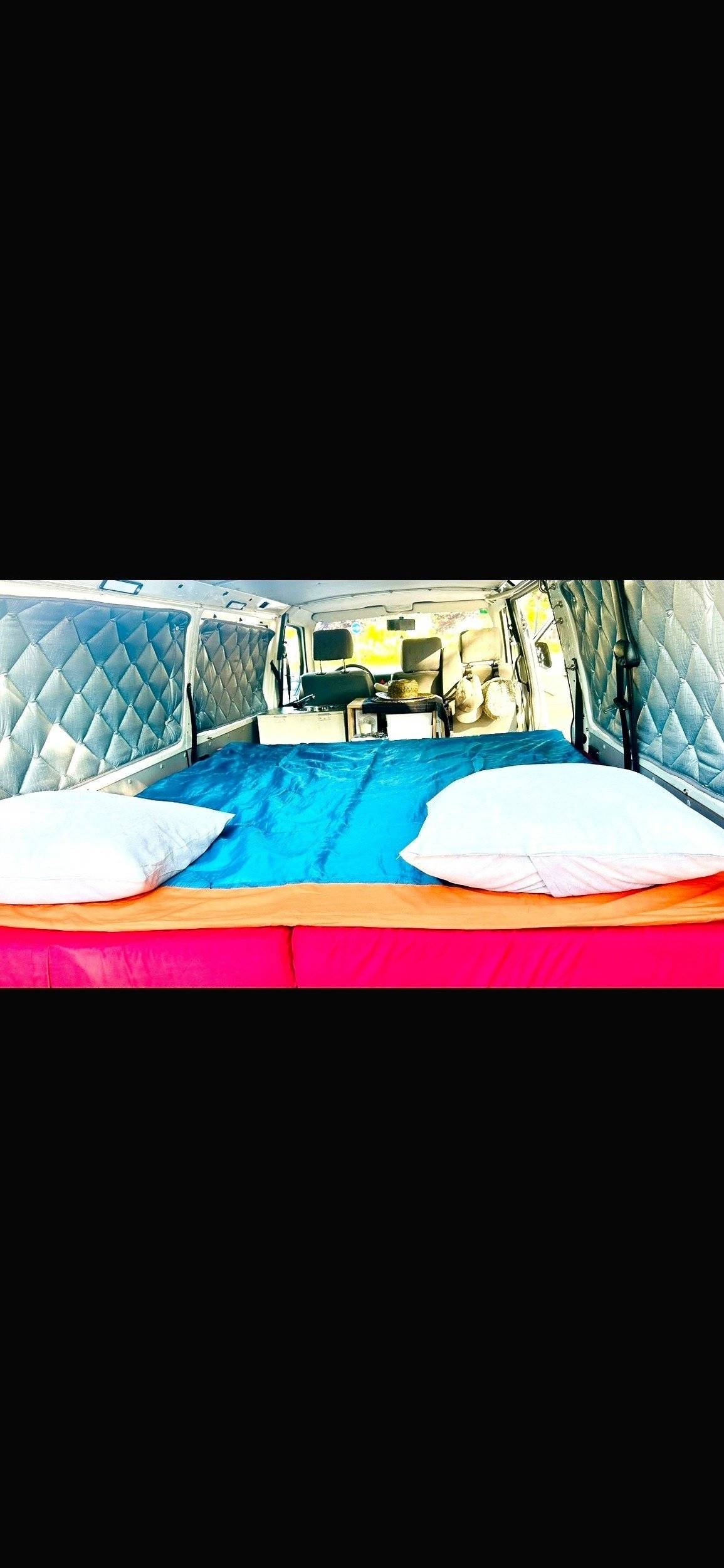 slaapplaatsen Volkswagen T4 2,5l 102cv - Yescapa