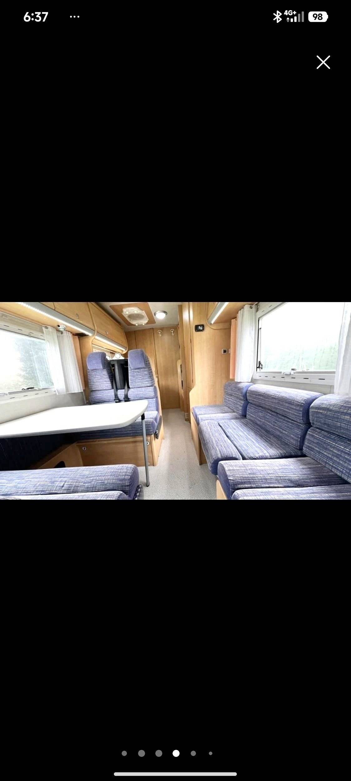 Dining Area Fiat - Yescapa