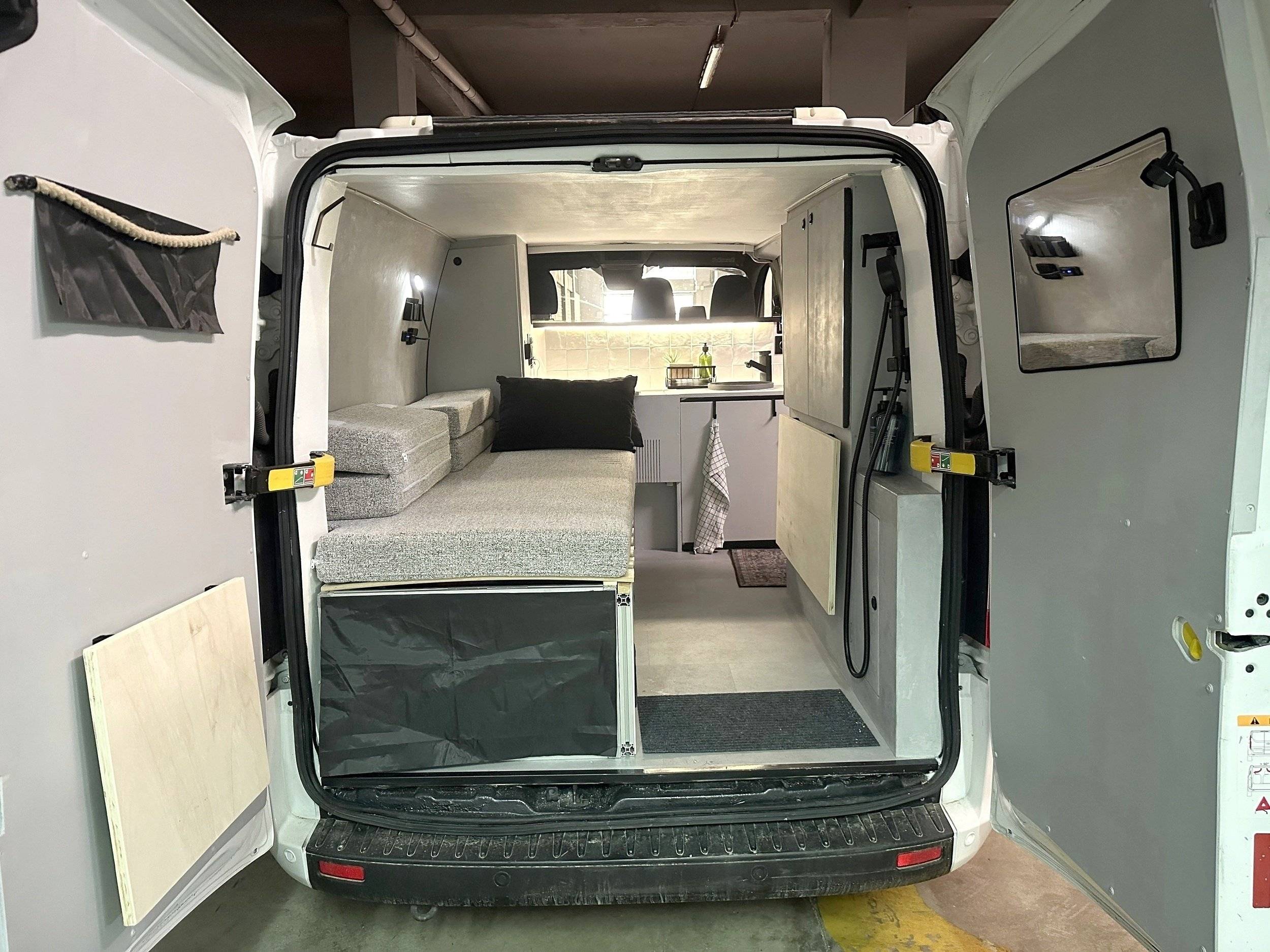 Ford Transit 2,0 l 130 ch