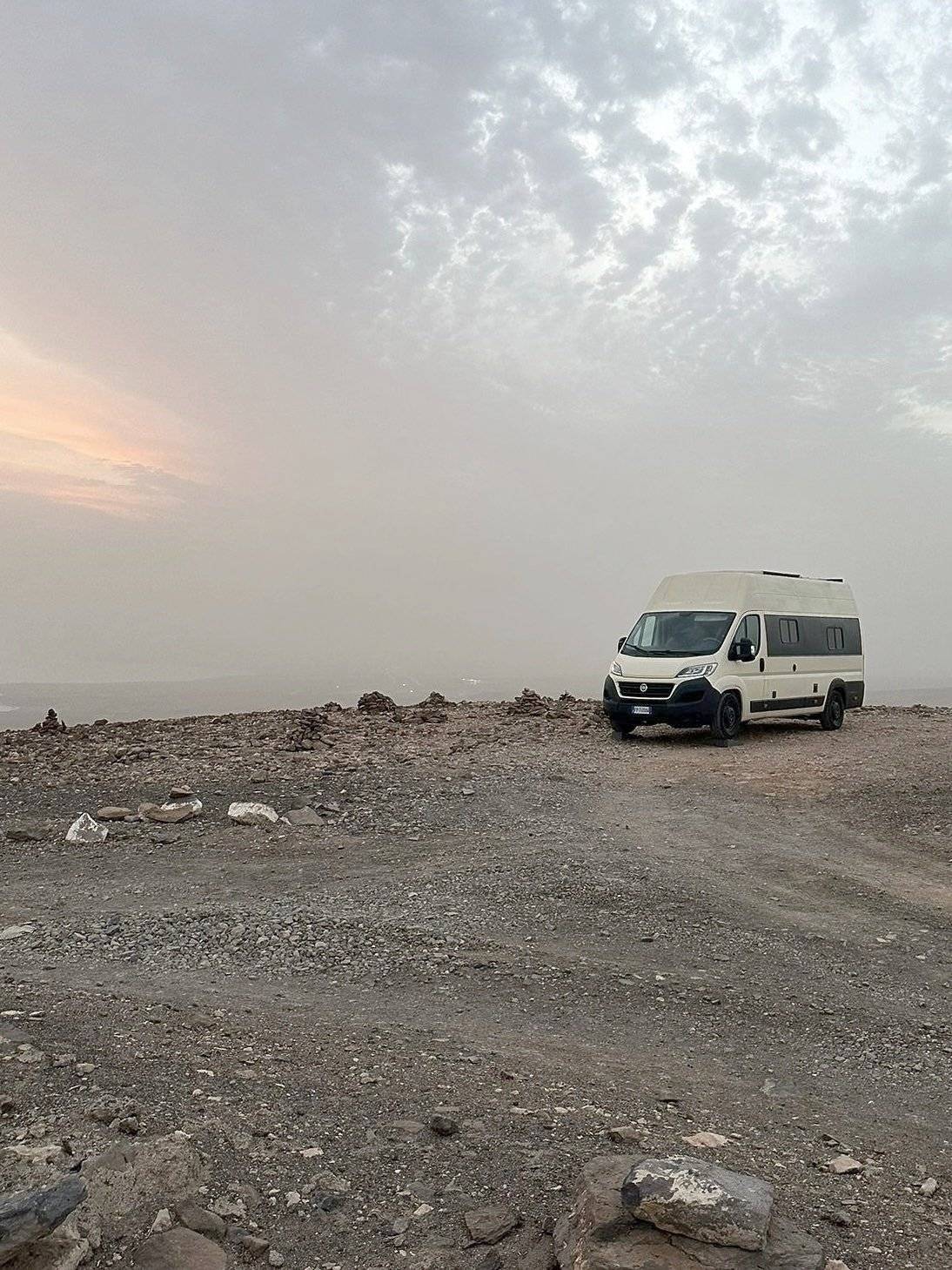 Vue avant de 3/4 Fiat Ducato 2,3 l Multijet 130 ch. - Yescapa