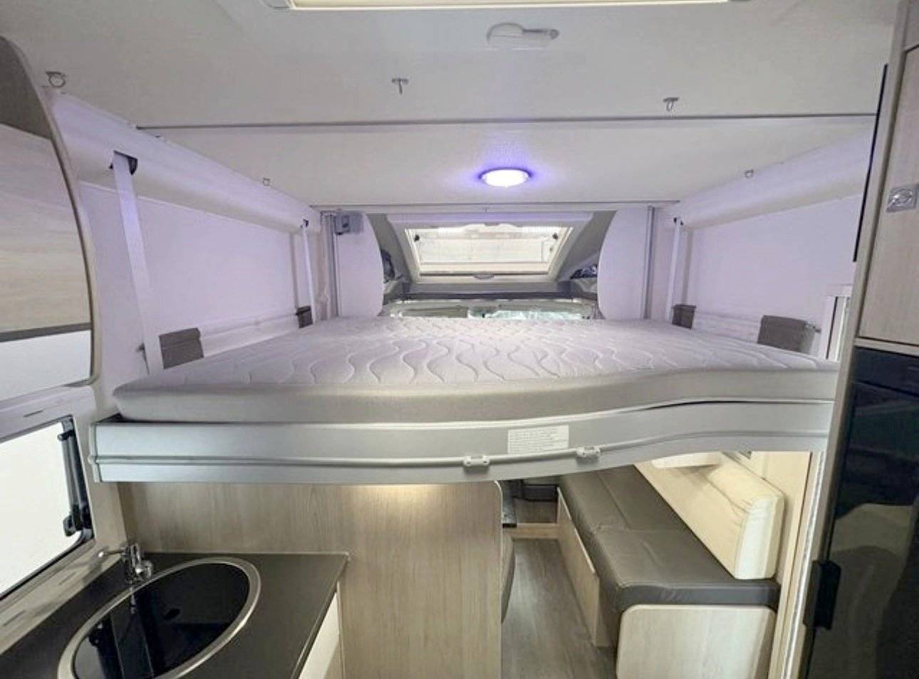 Challenger 2,3 l 130 ch