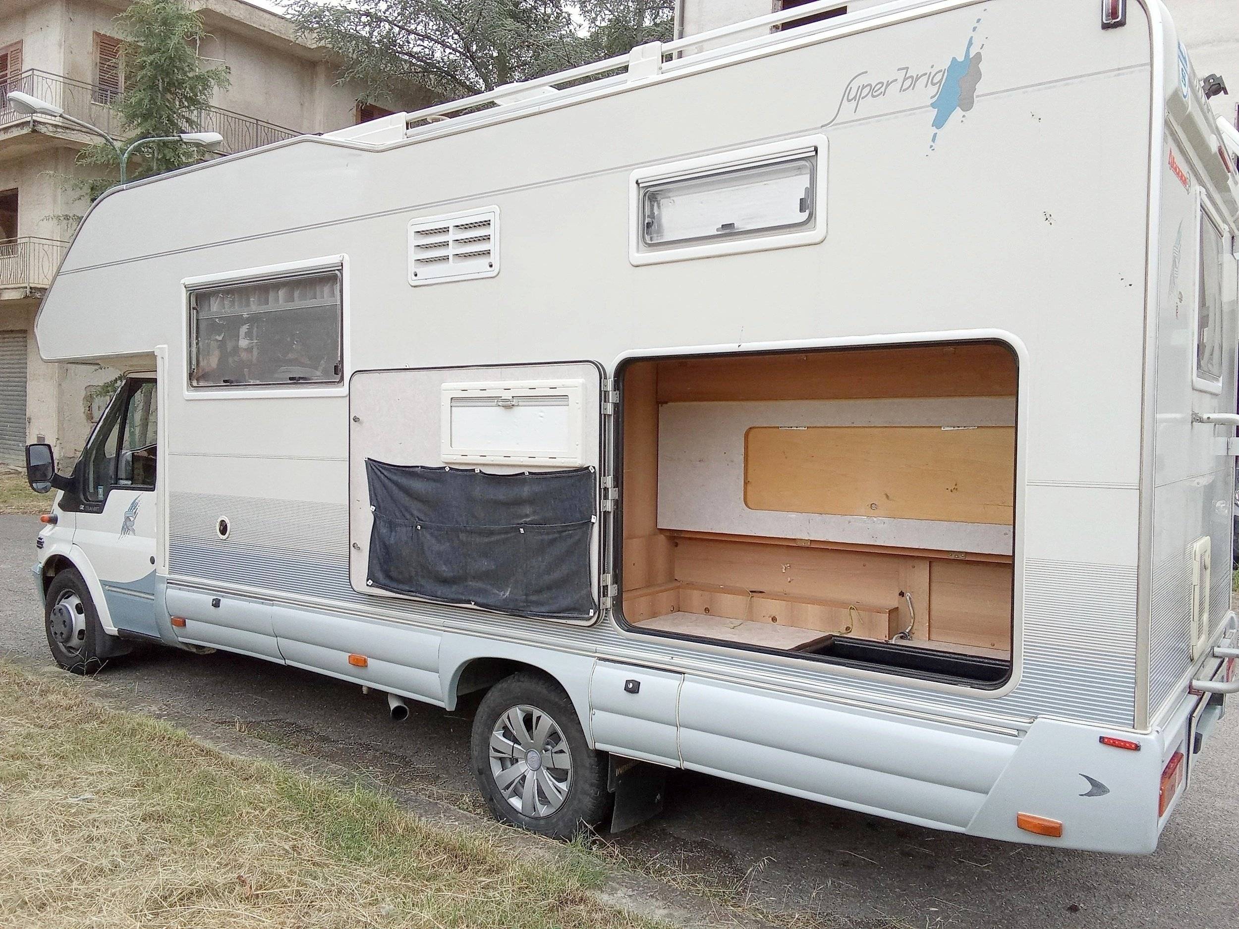 3 C Cartier/Brisebras Transit