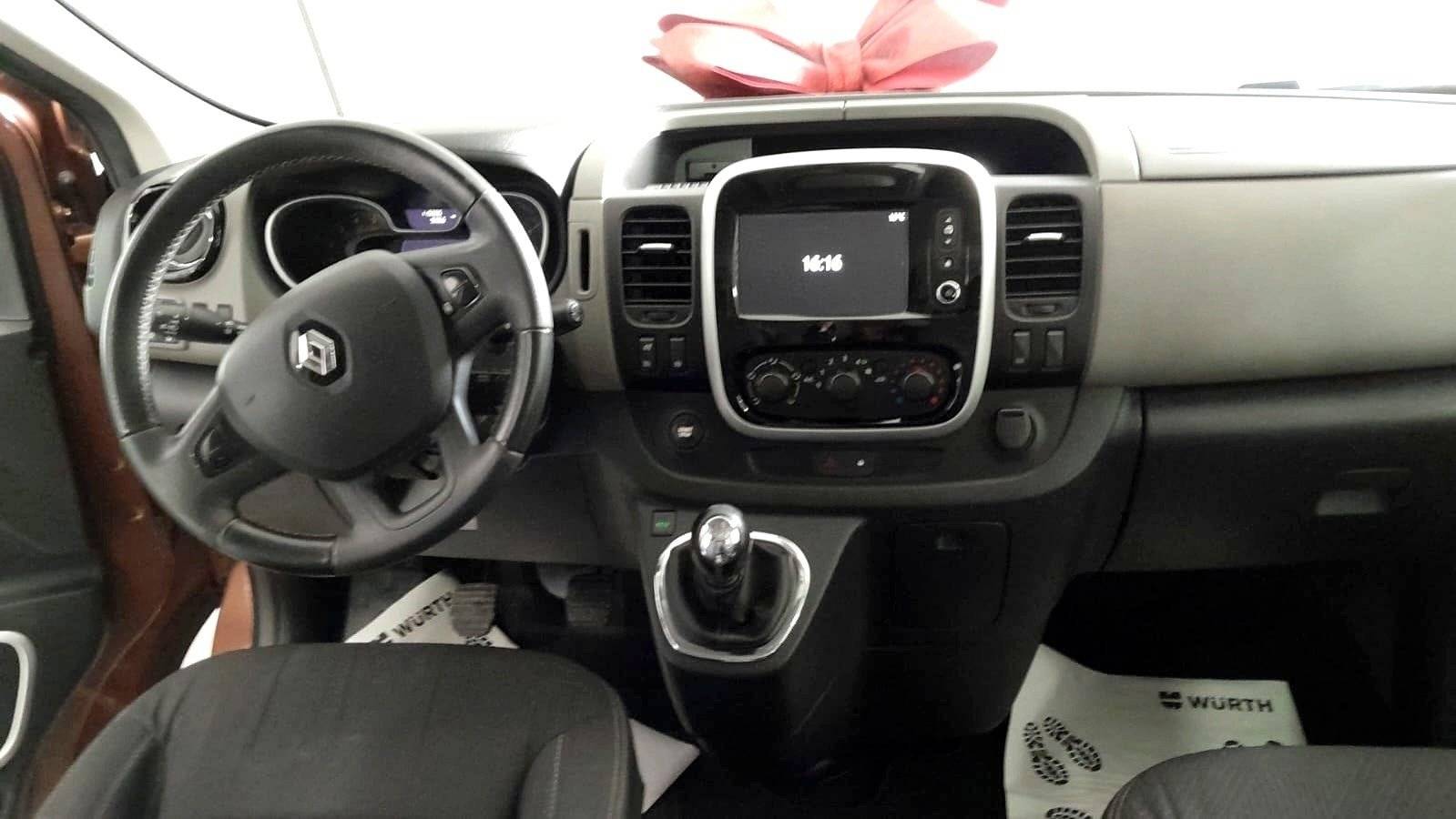 Renault TRAFFIC 2,0l 90 CH