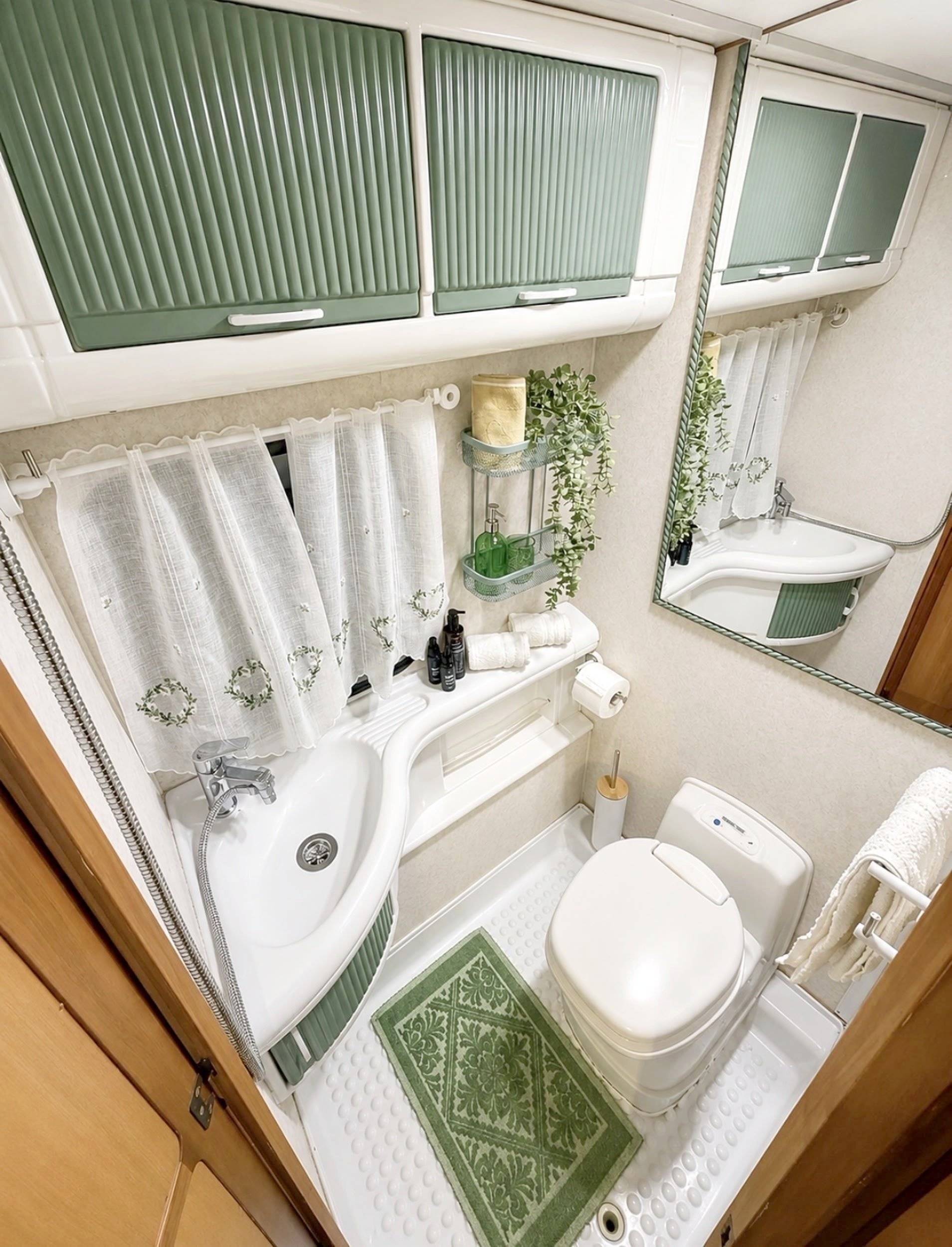 Elnagh Elnagh 