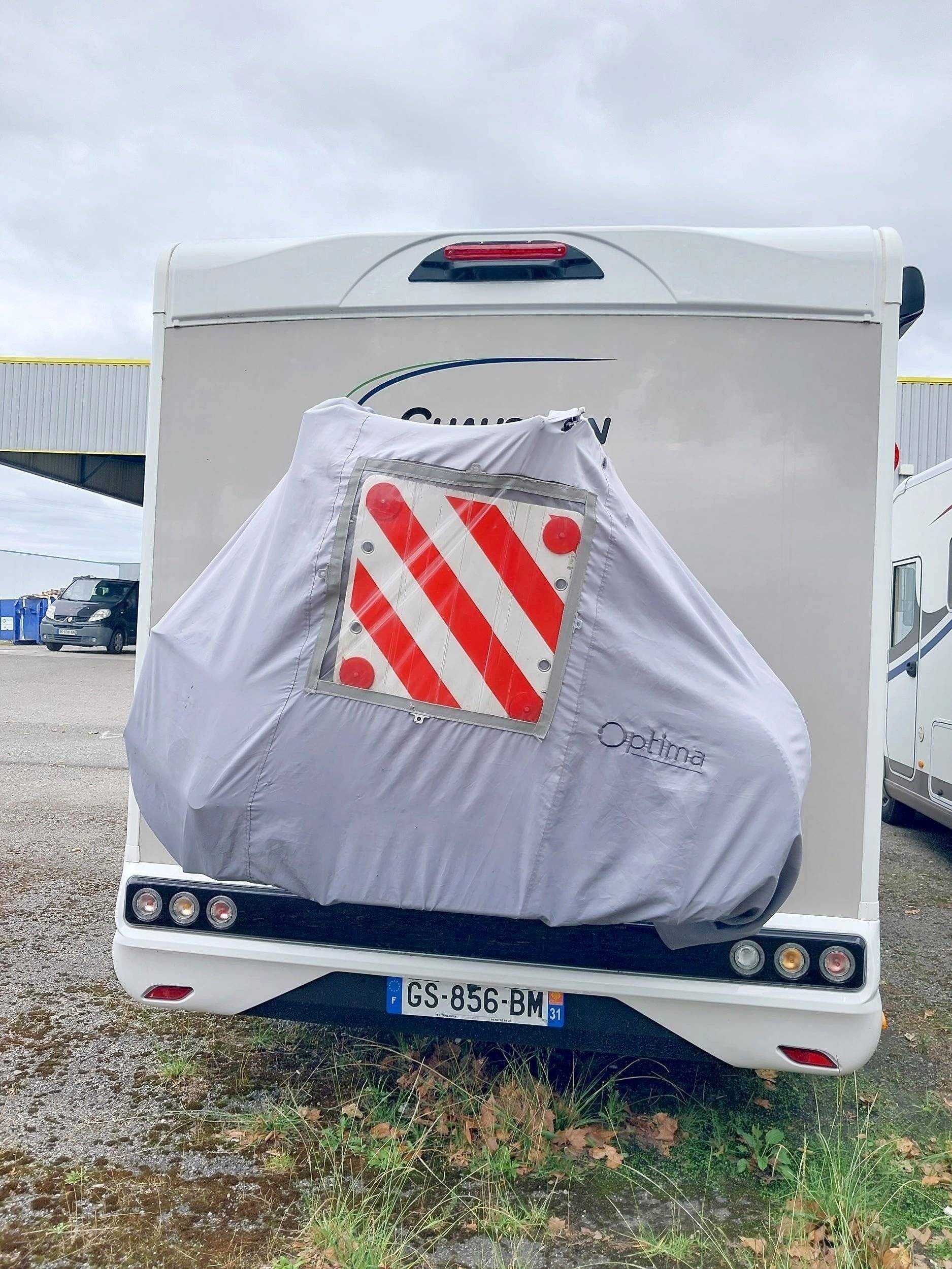 Berth Ford Titanium - Yescapa