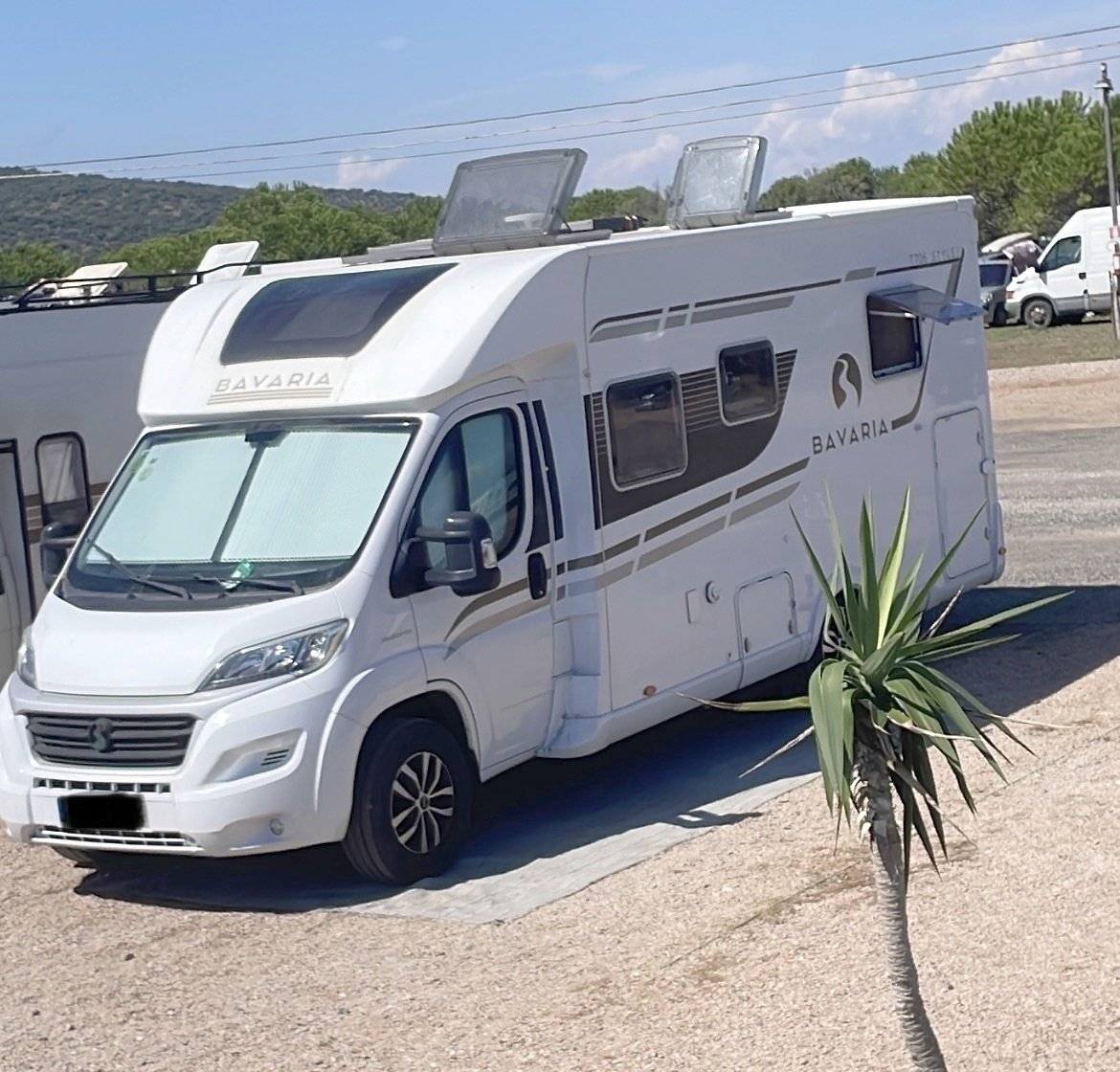 Bavaria T706 S