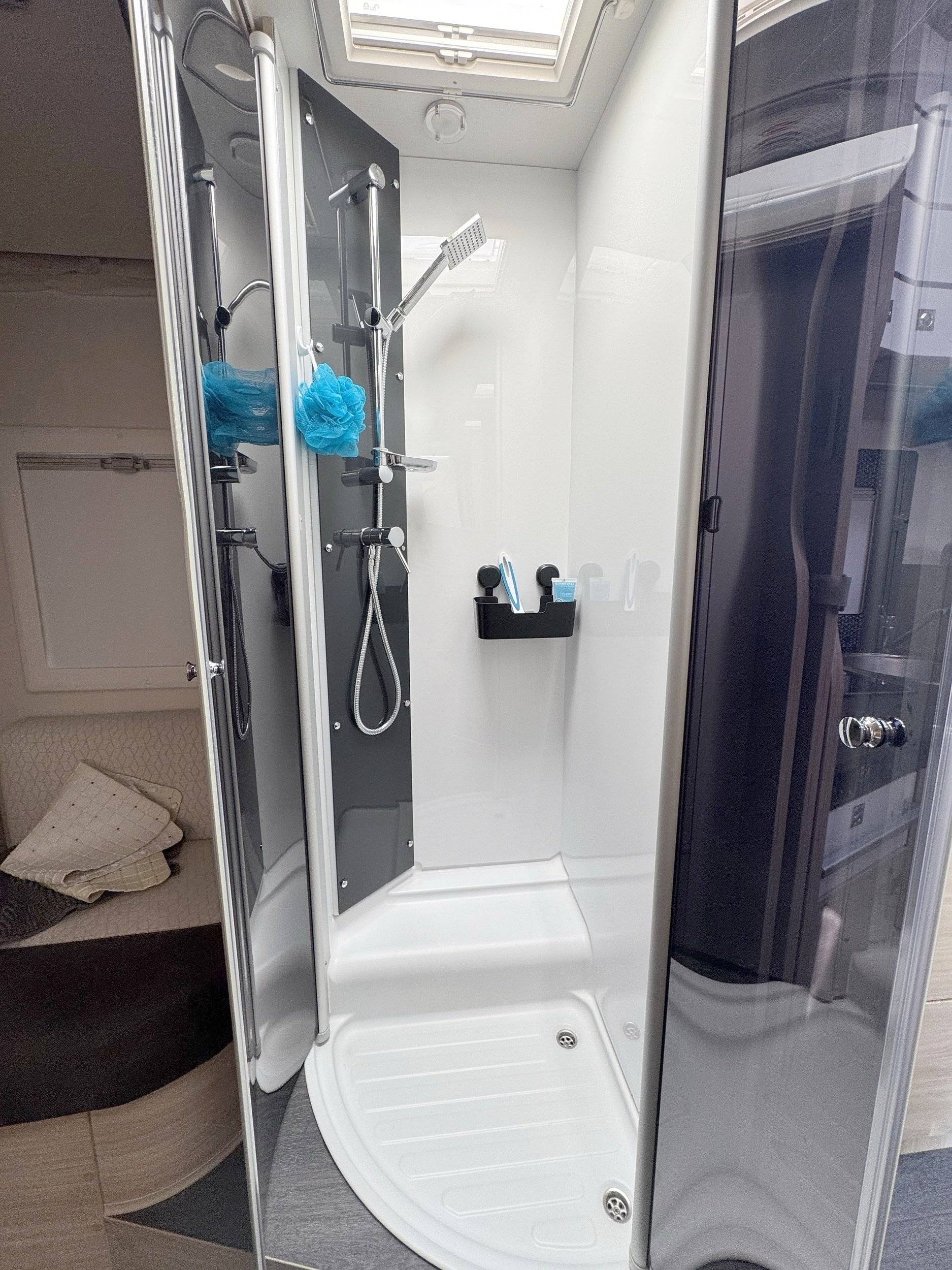 Challenger 02 S Prestige