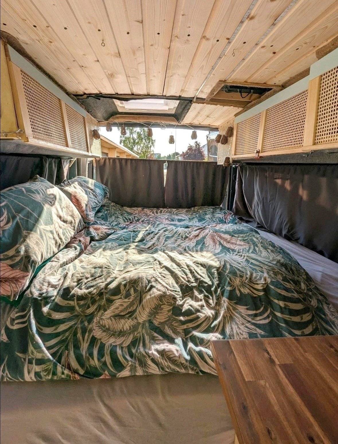 Joly Camp FORD TRANSIT