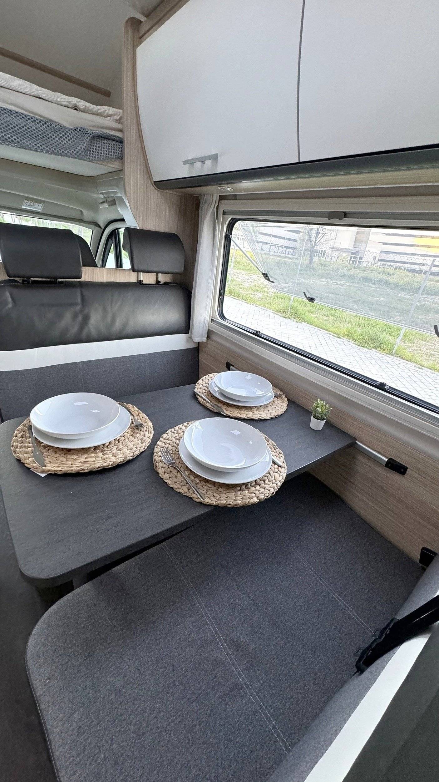 Camper Track DUCATO CAMPER VAN