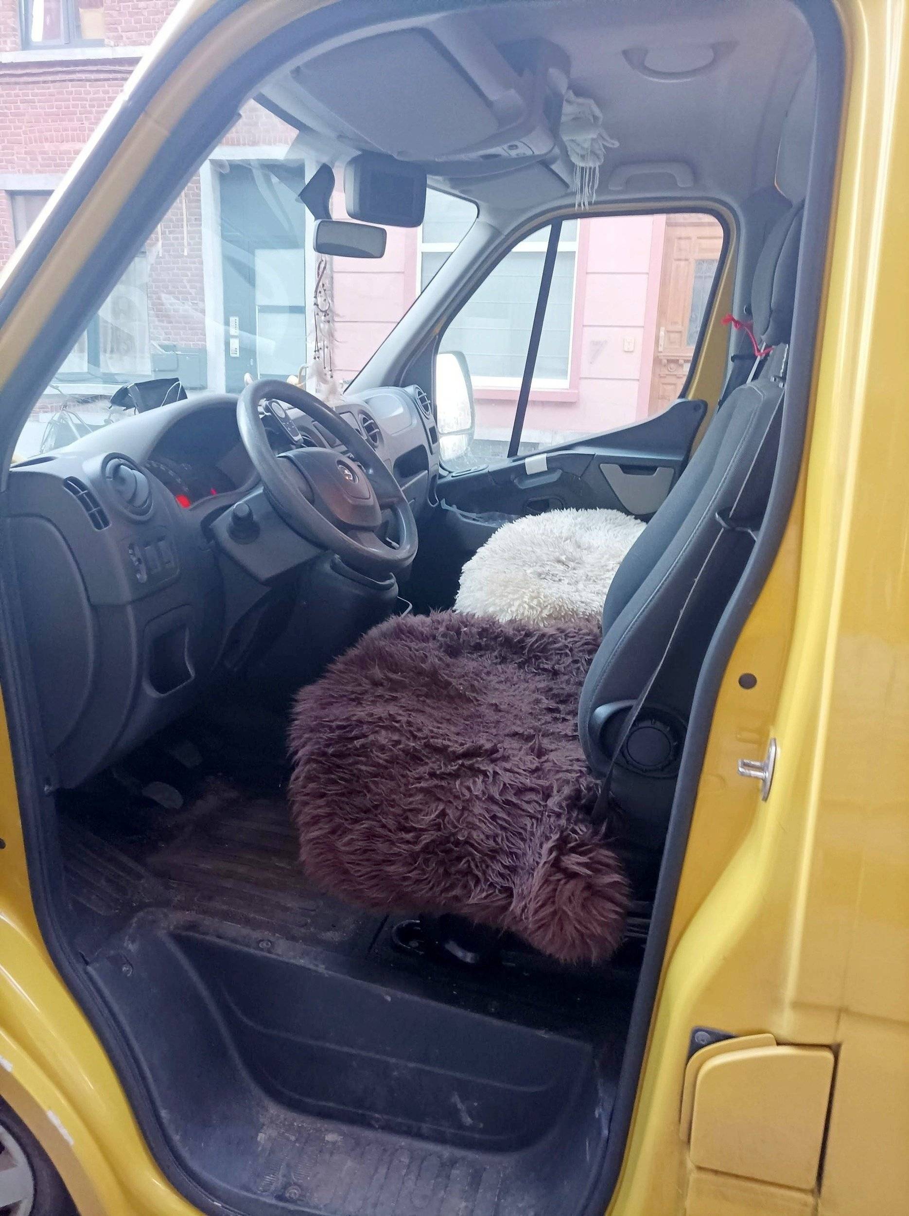 Opel Movano 