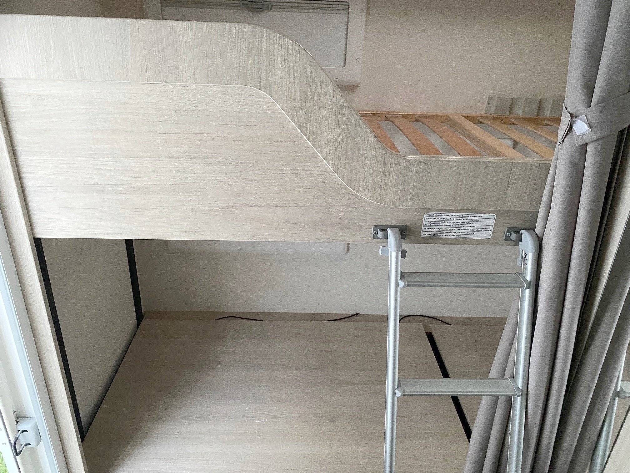 Challenger Challenger C256 VIP