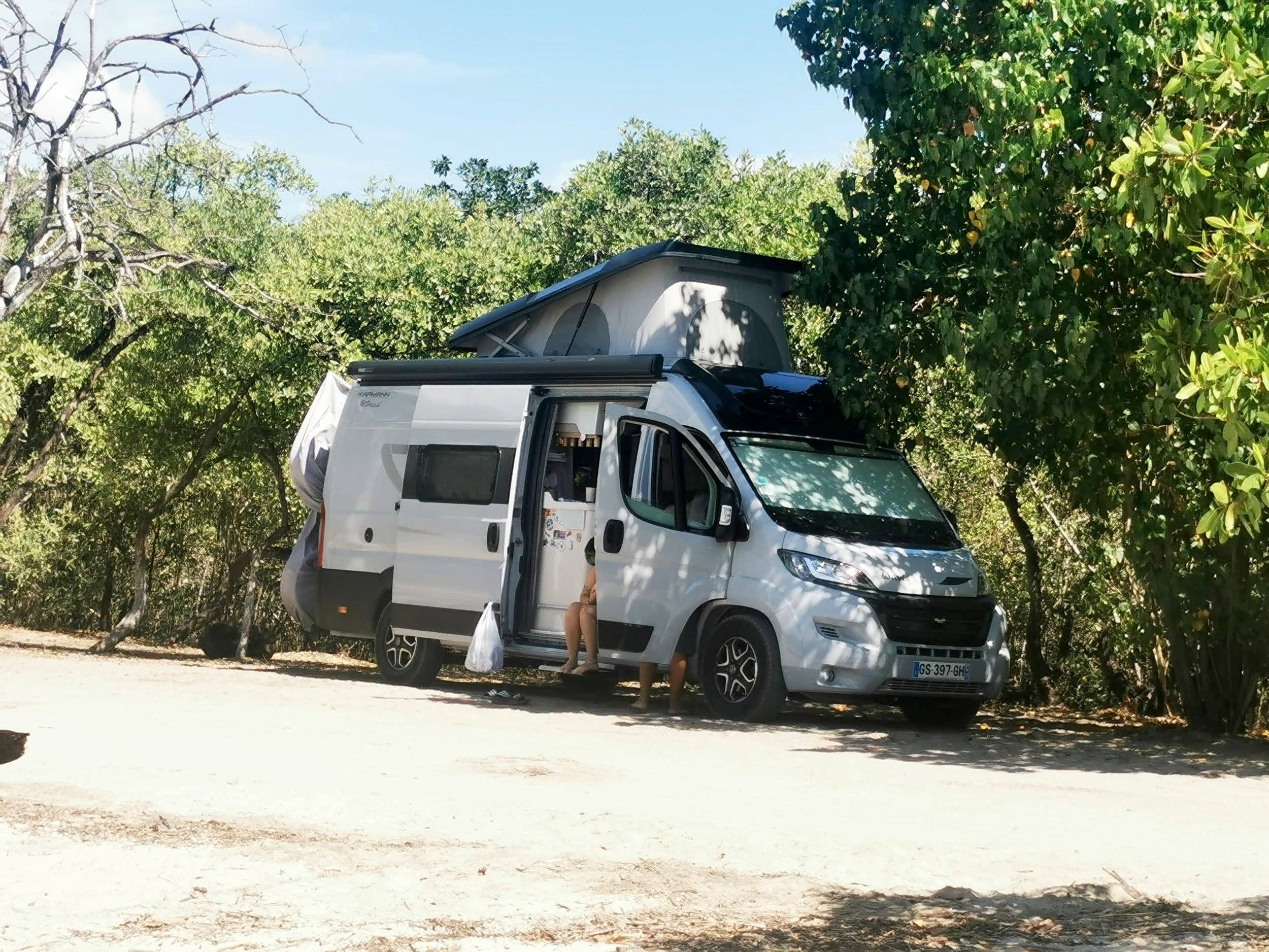 Karmann Mobil Davis 630 +toit pop