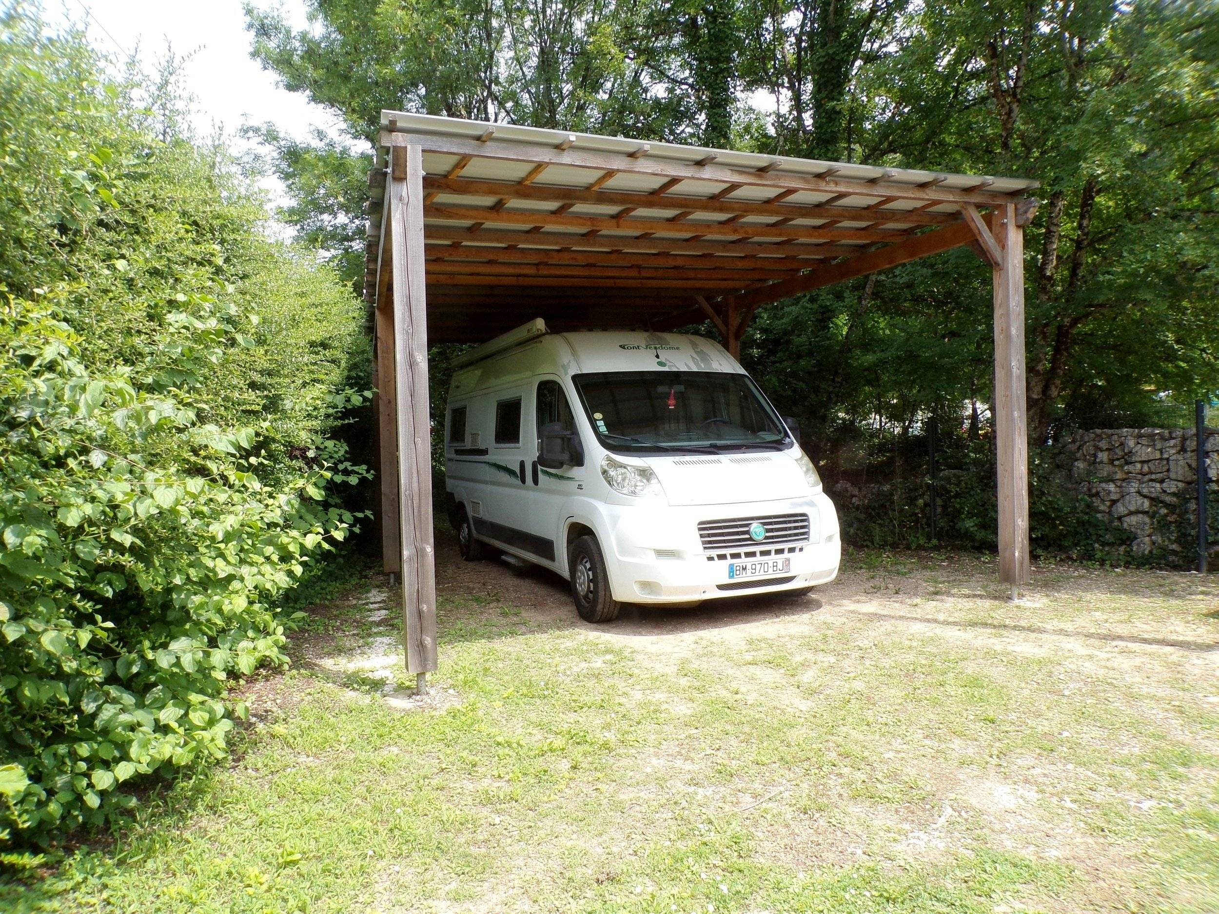 Vue avant de 3/4 Fiat Fiat ducato - Yescapa