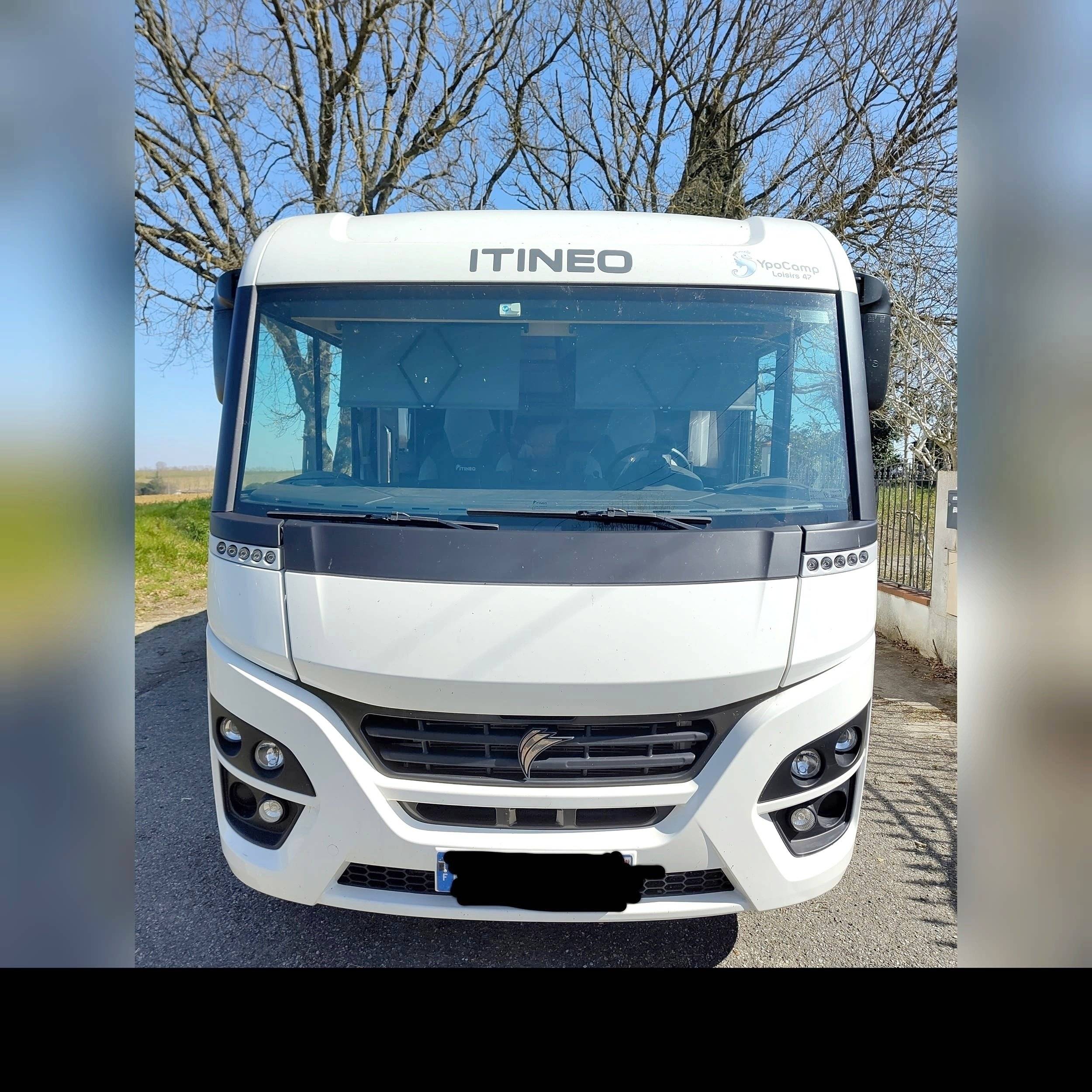 Vista frontale a ¾ Peugeot Peugeot Boxer - Yescapa
