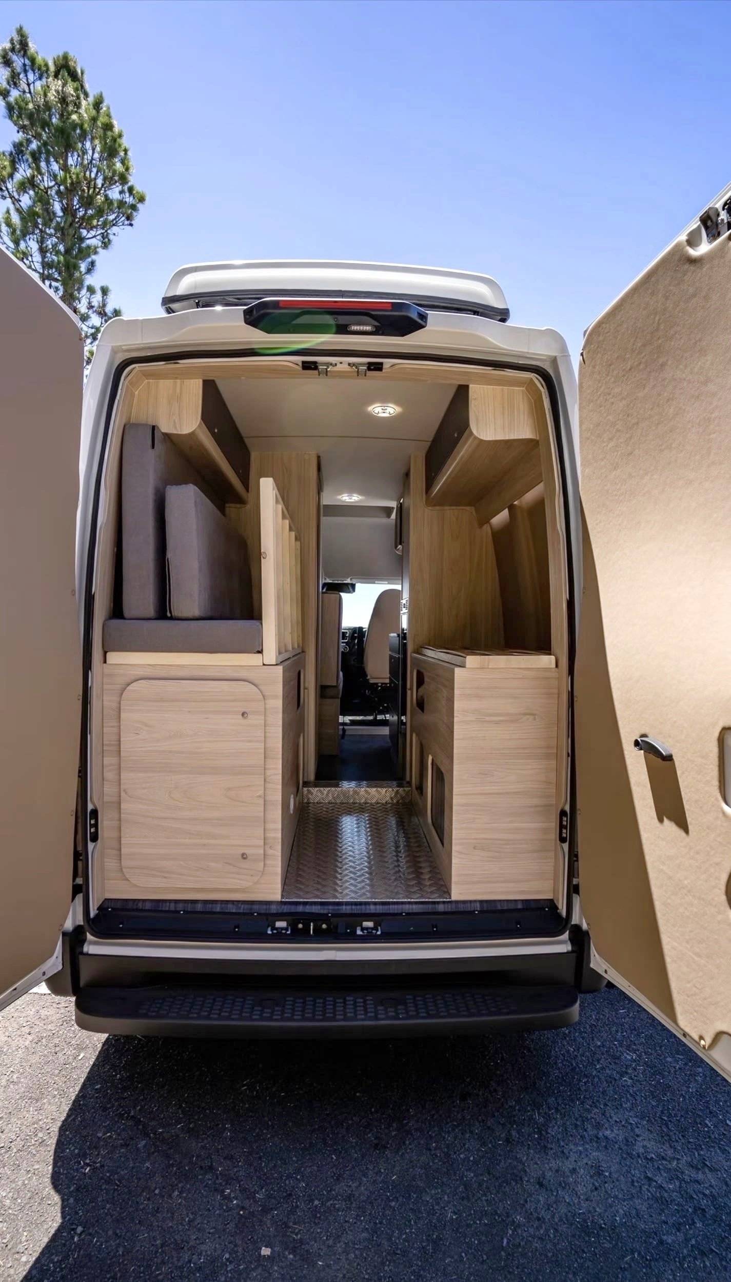 campers Enaire S.L iveco daily enaire