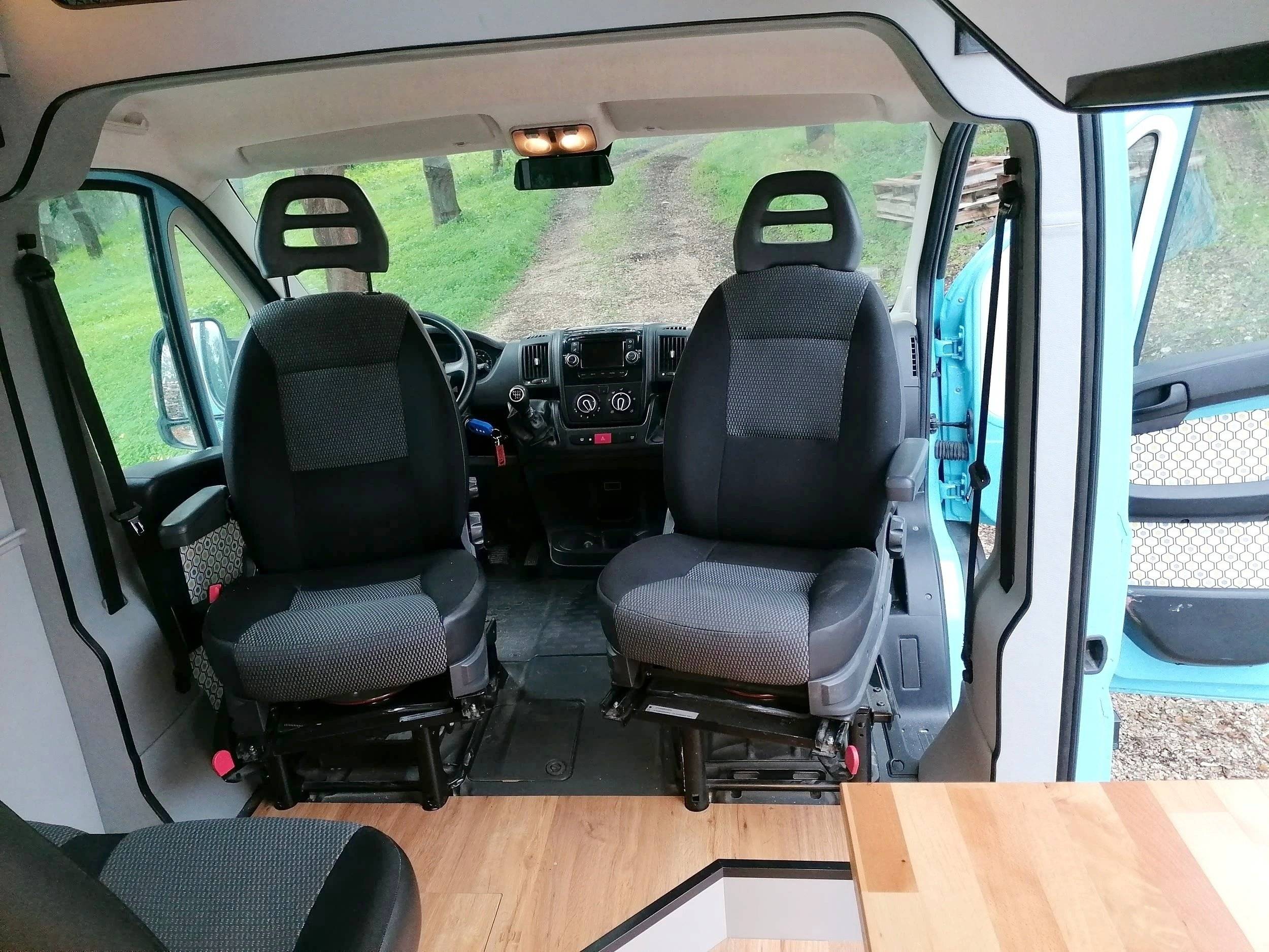 Peugeot Boxer 2,0 l 130 ch