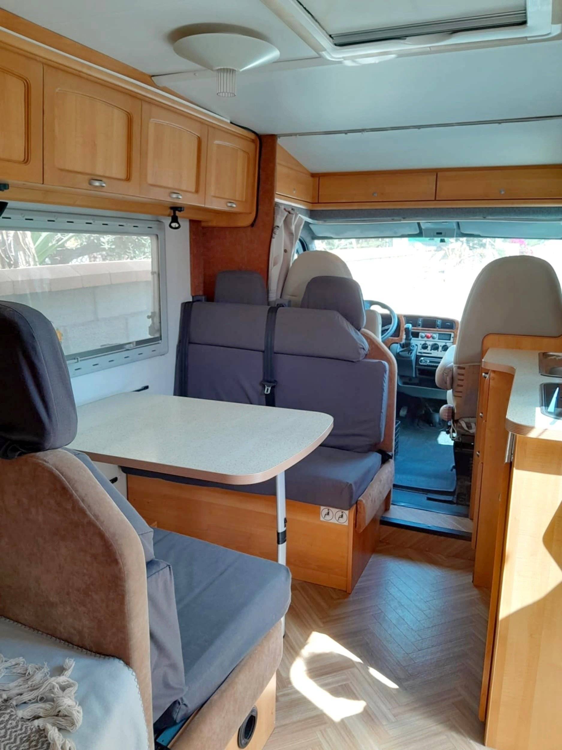 Camping-car Profilé 