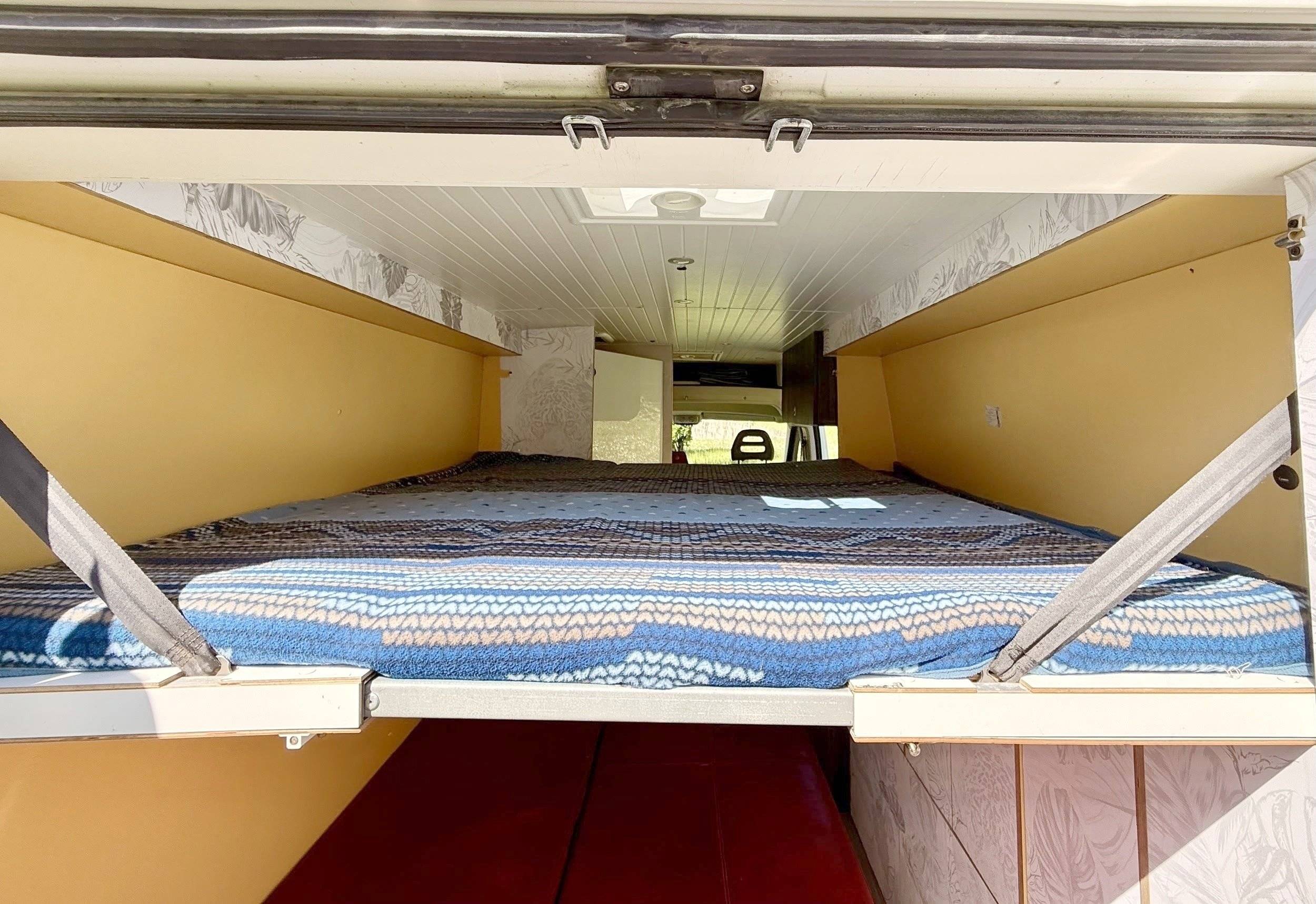 Couchages Fiat 2,0 l 115 ch - Yescapa