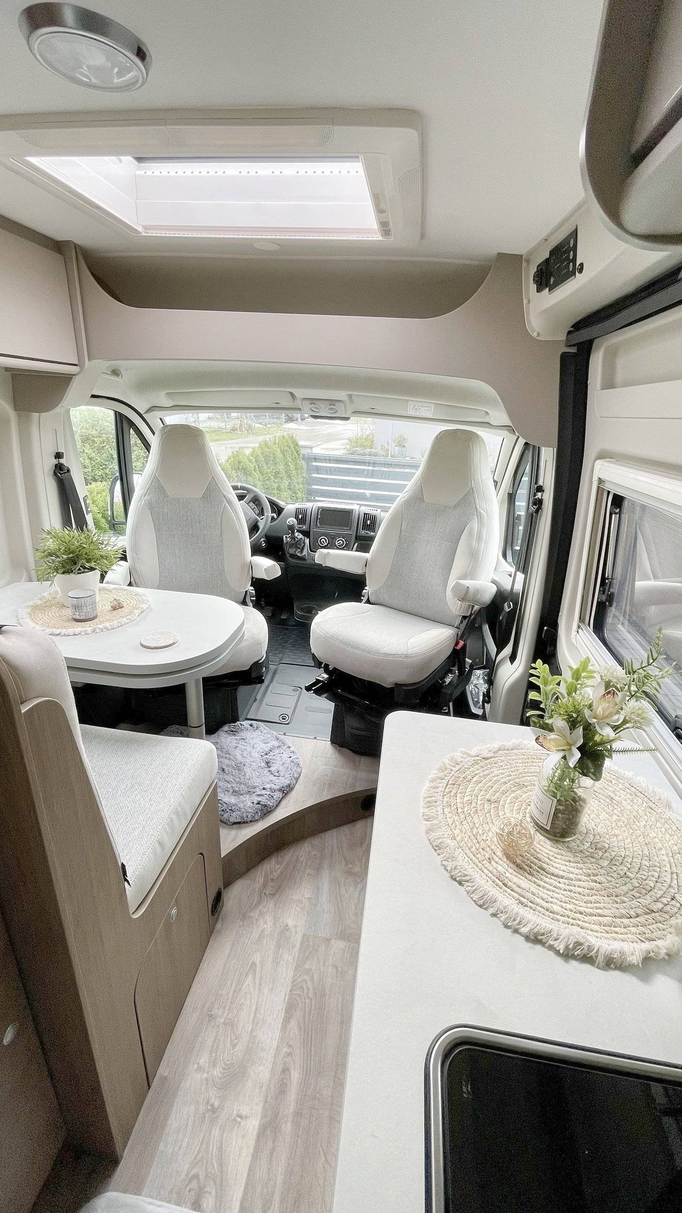 Carado Camper Van 600