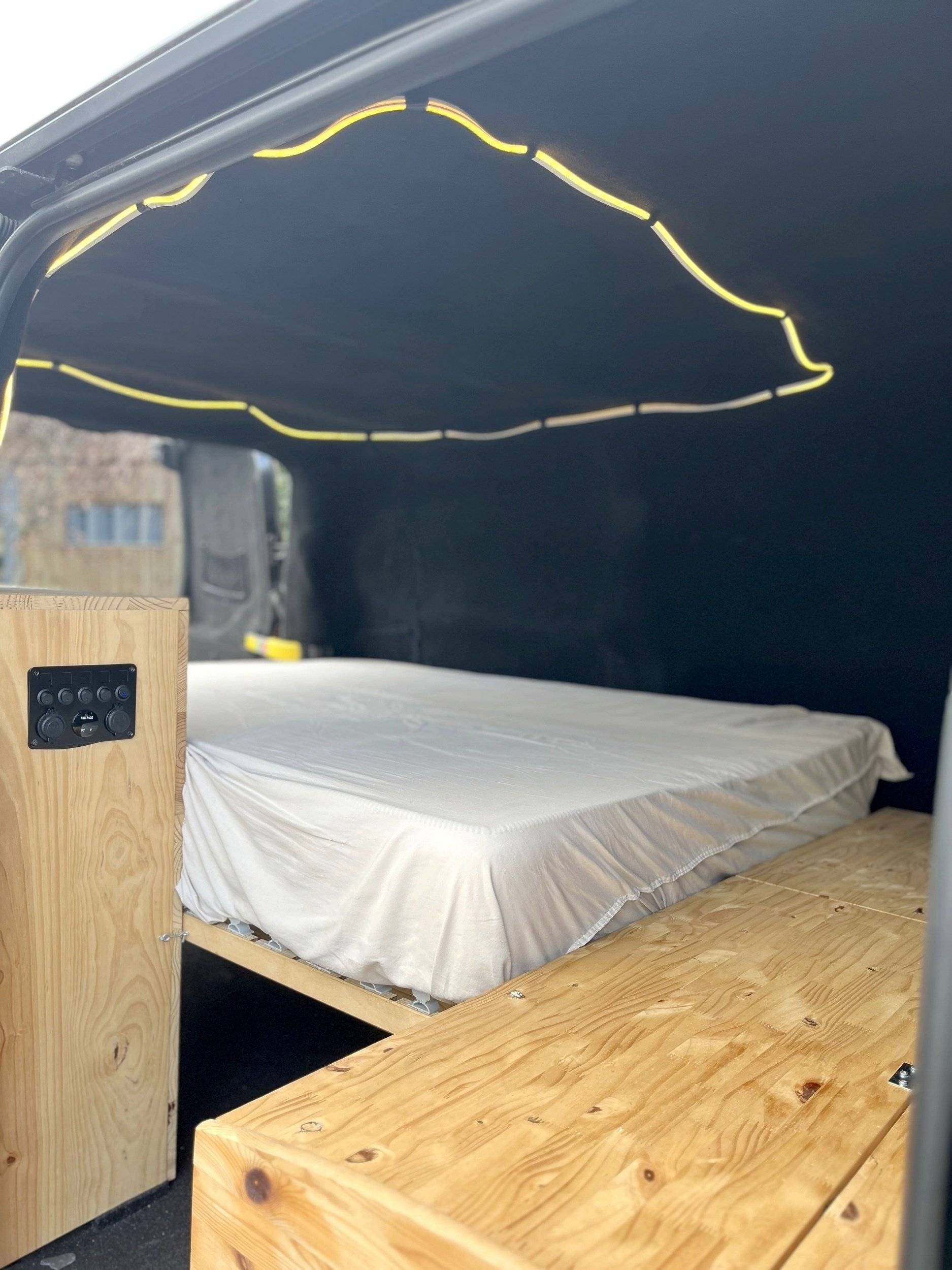 slaapplaatsen Ford Custom 2,2 l 125 ch - Yescapa