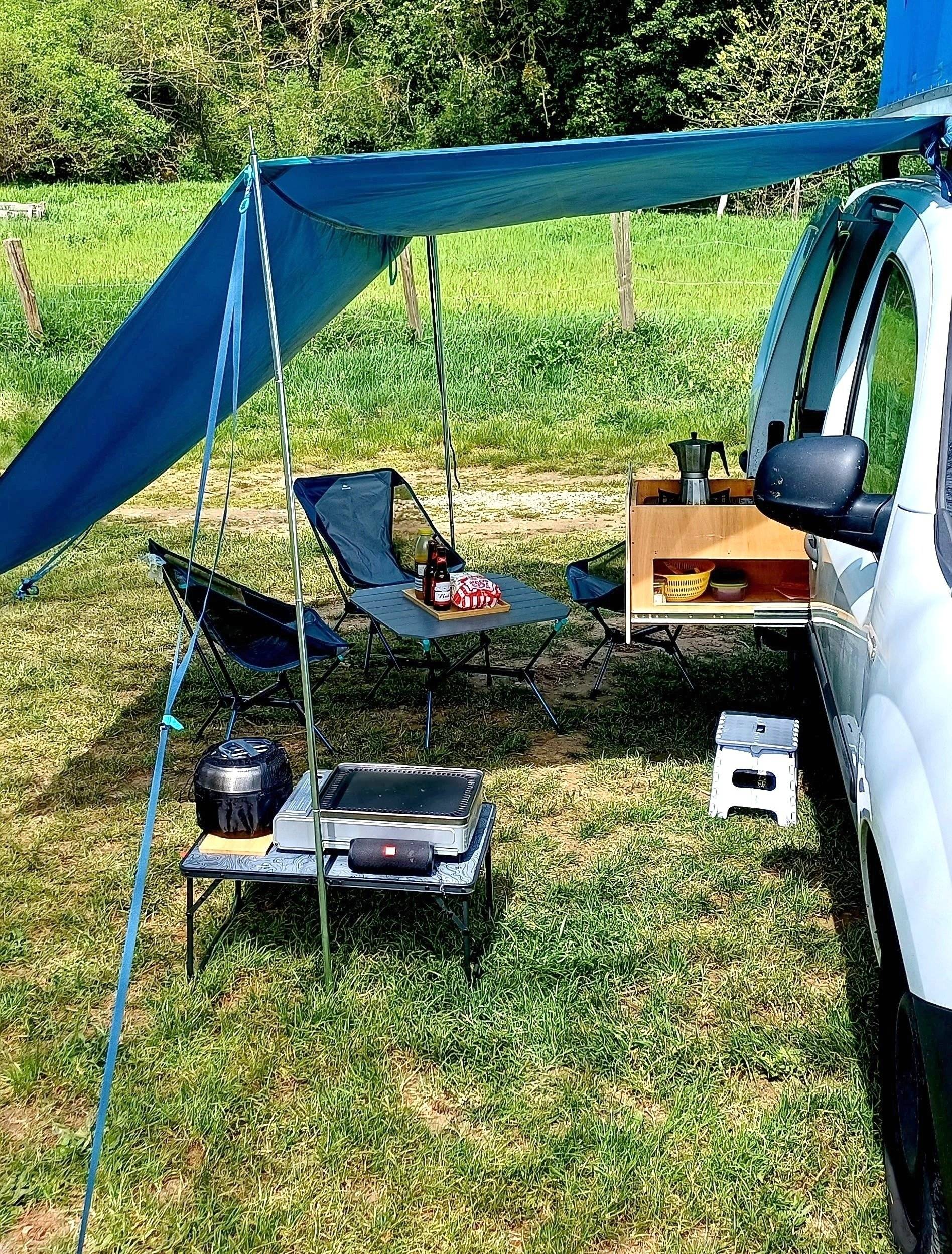 Dinette Renault Kangoo - Yescapa
