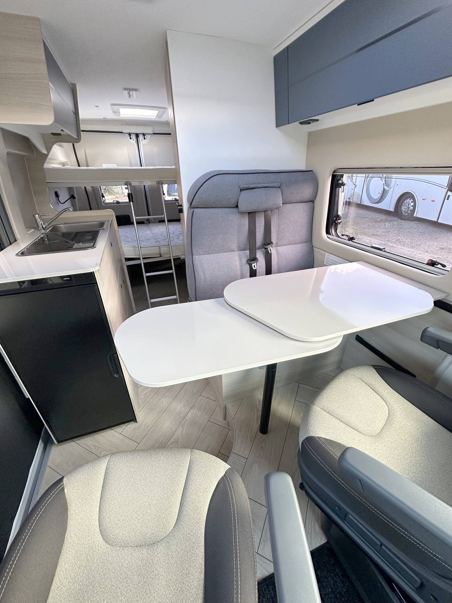 Chausson Chausson V594 First Line