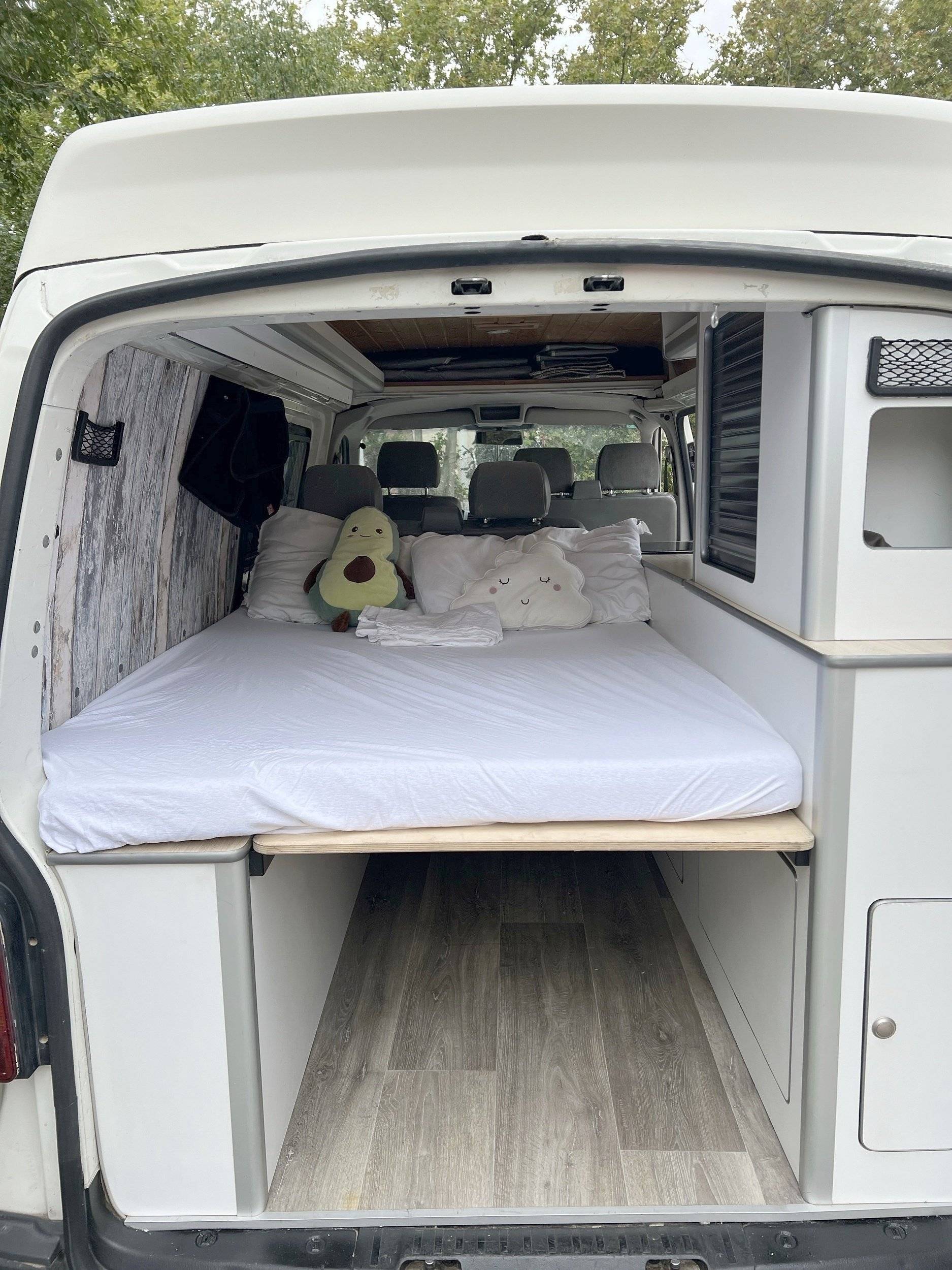 Volkswagen Transporter T5 2.5 TDI