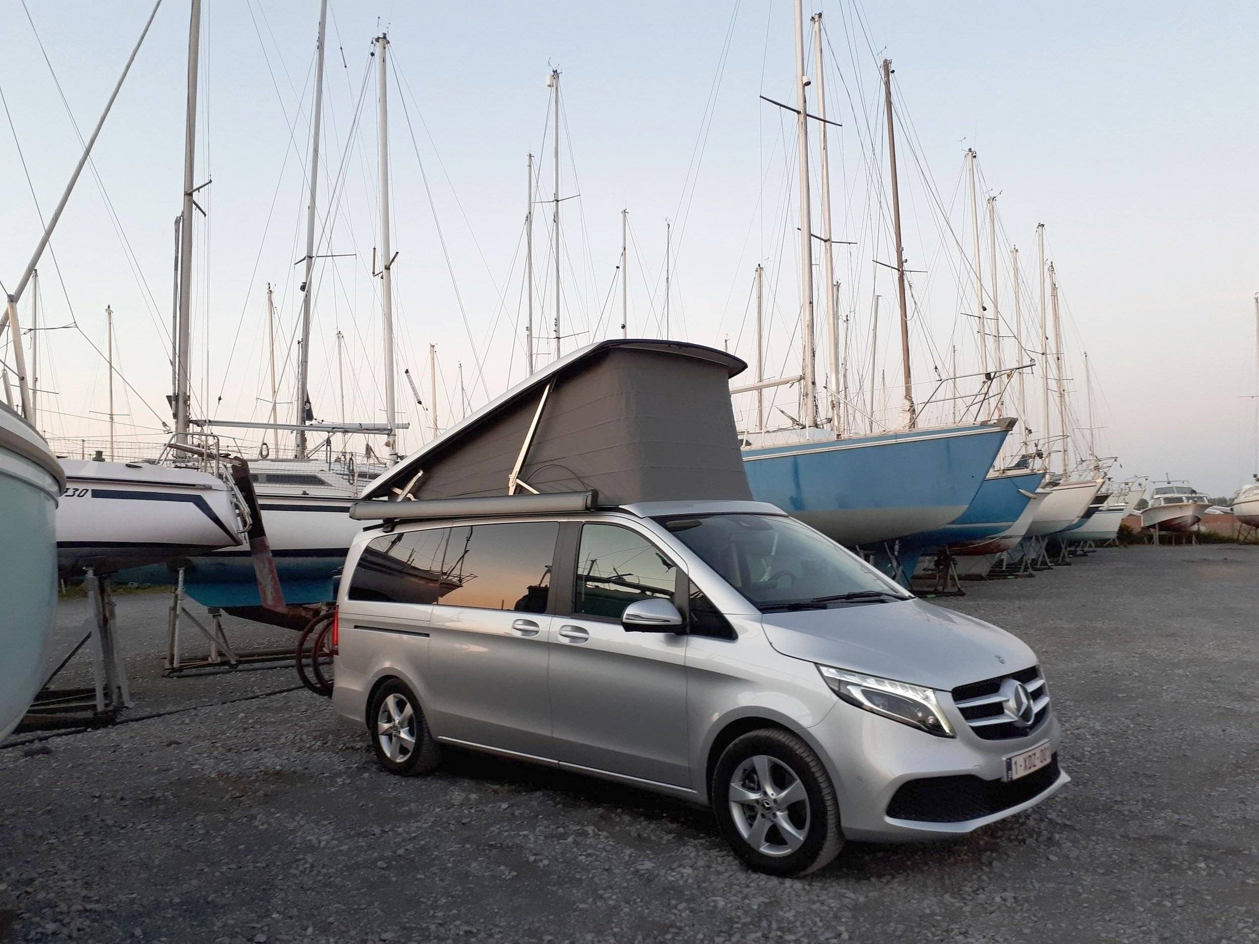 Mercedes-Benz 