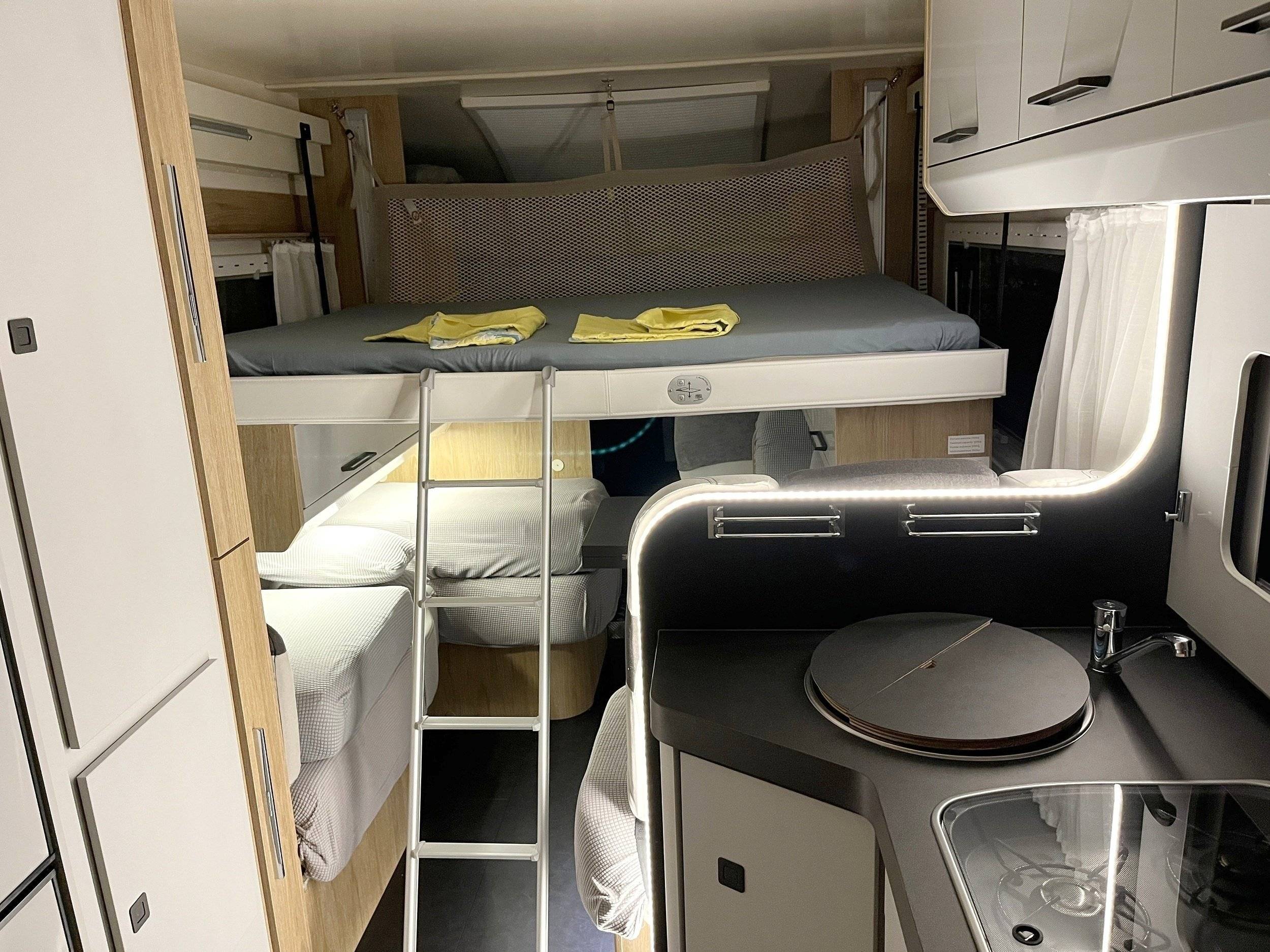 Berth Fiat 2,3 l 130 ch - Yescapa