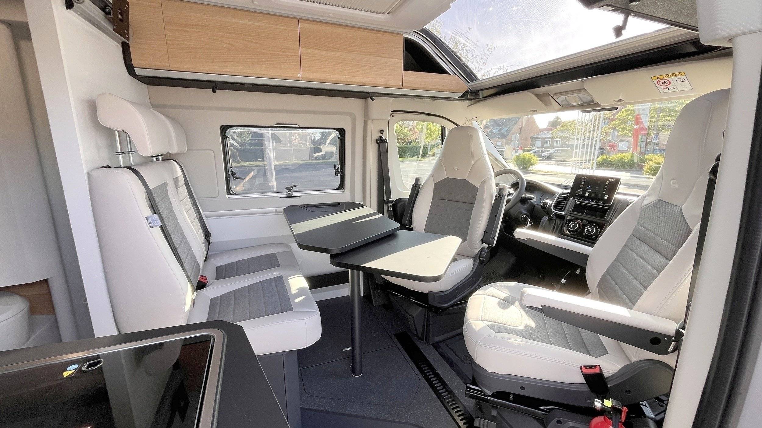Adria TWIN 640 SGX PTR edition 60 th