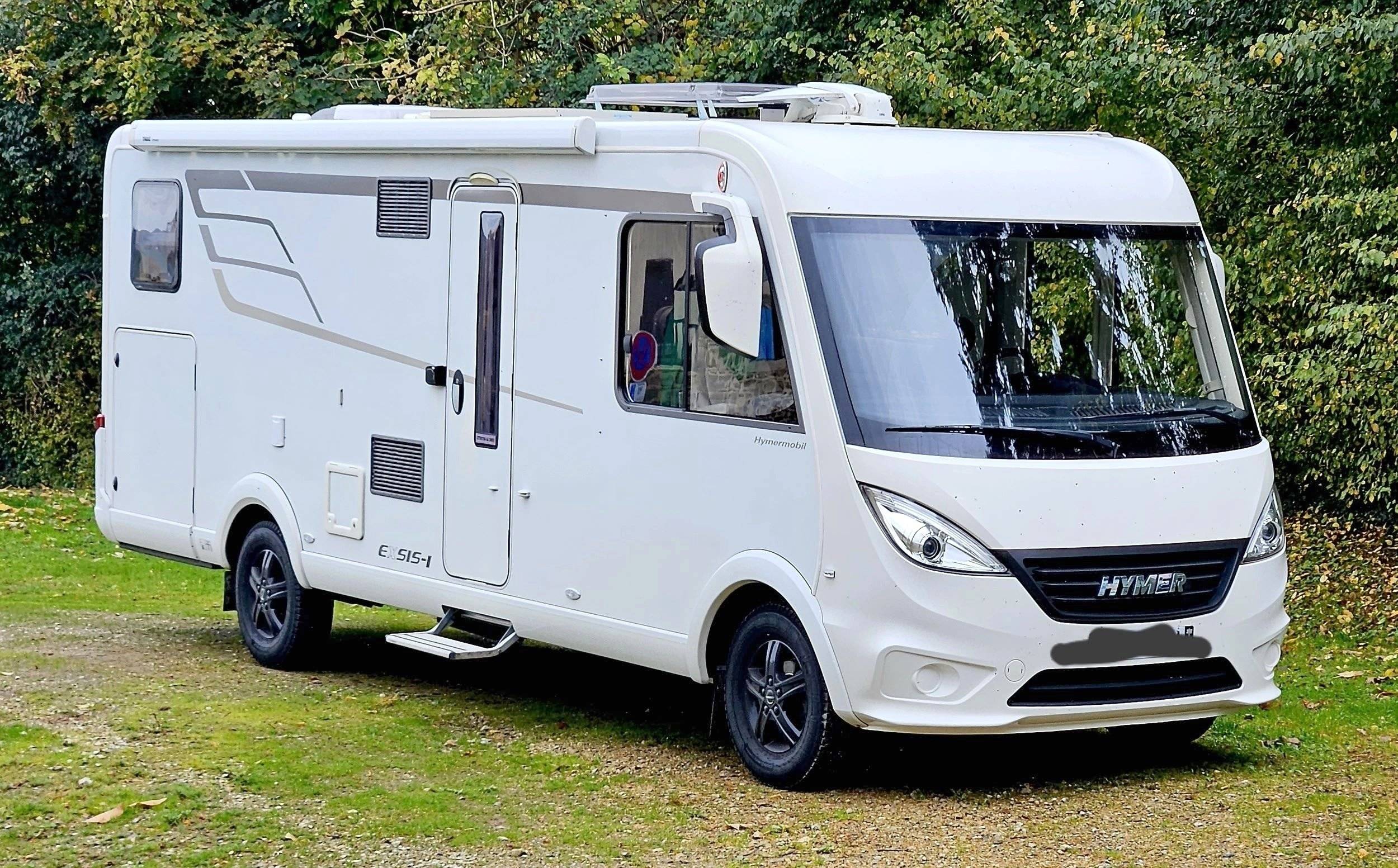 Hymer Exisis-i 678