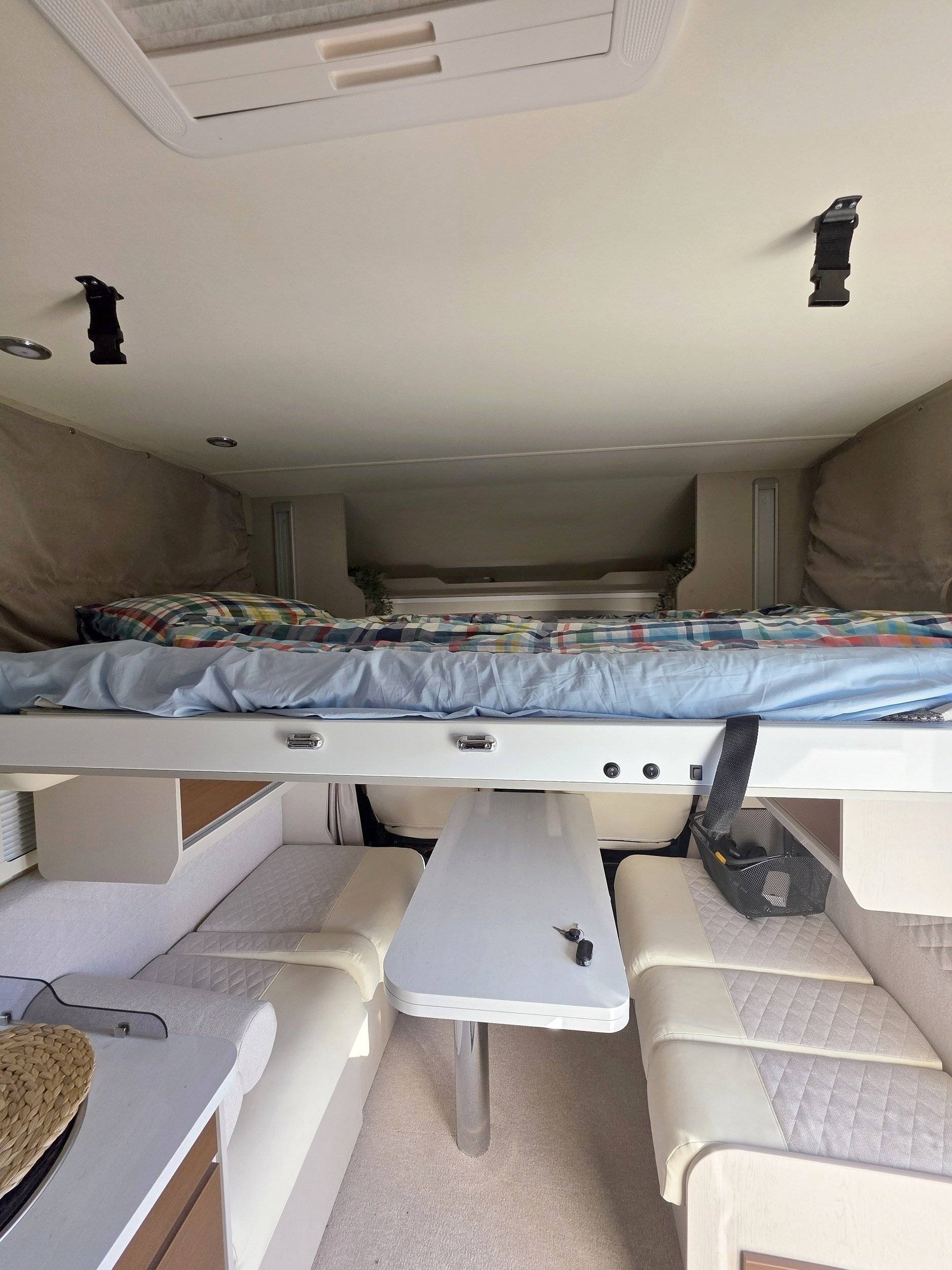 Berth Fiat - Yescapa