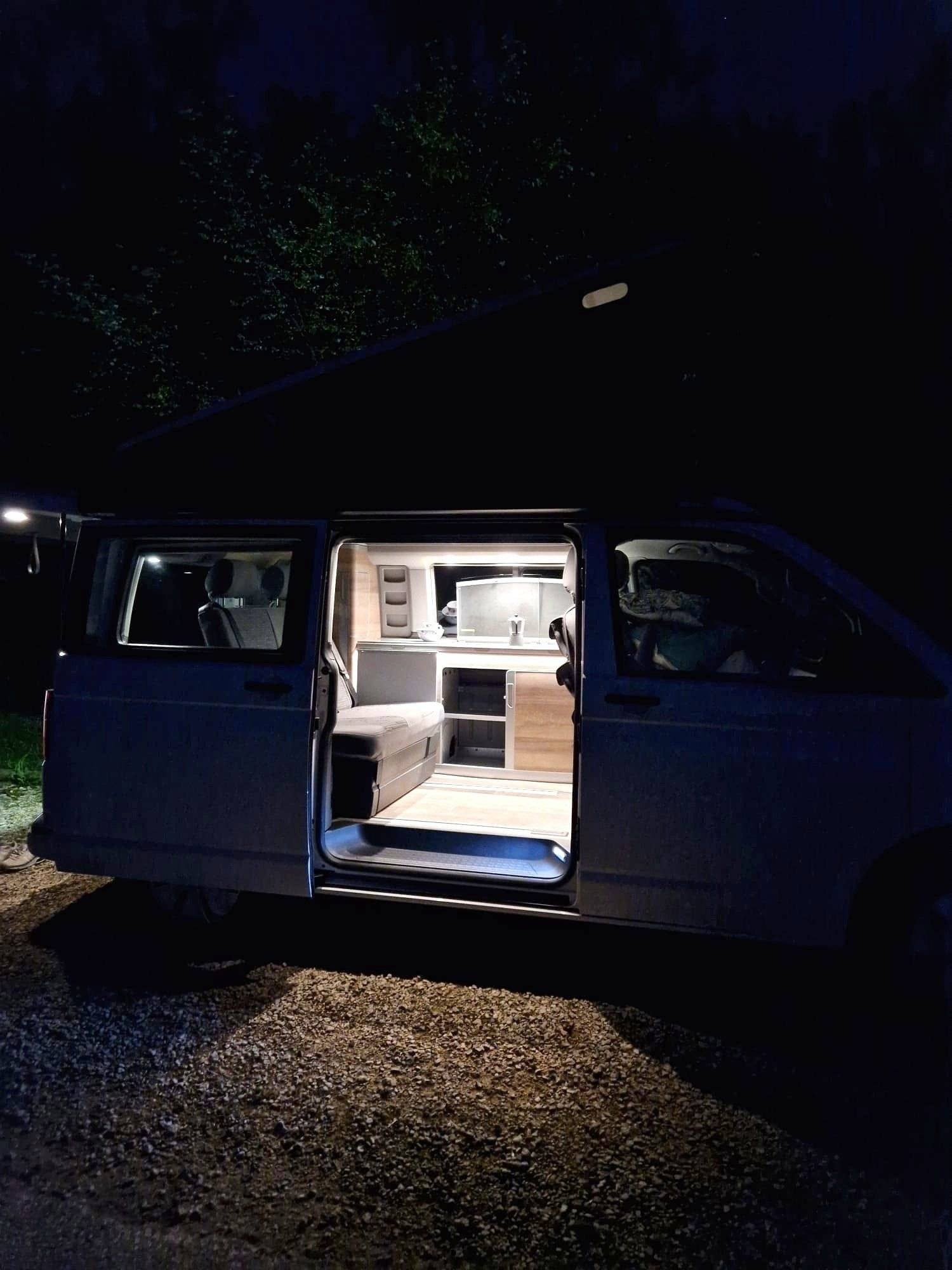 Volkswagen California Coast