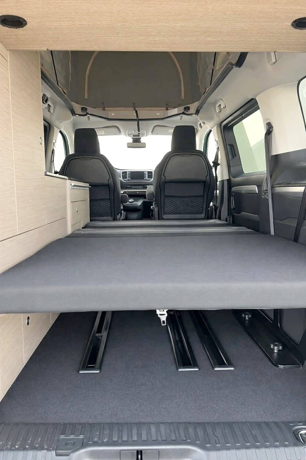 Couchages Citroën Spacetourer - Yescapa
