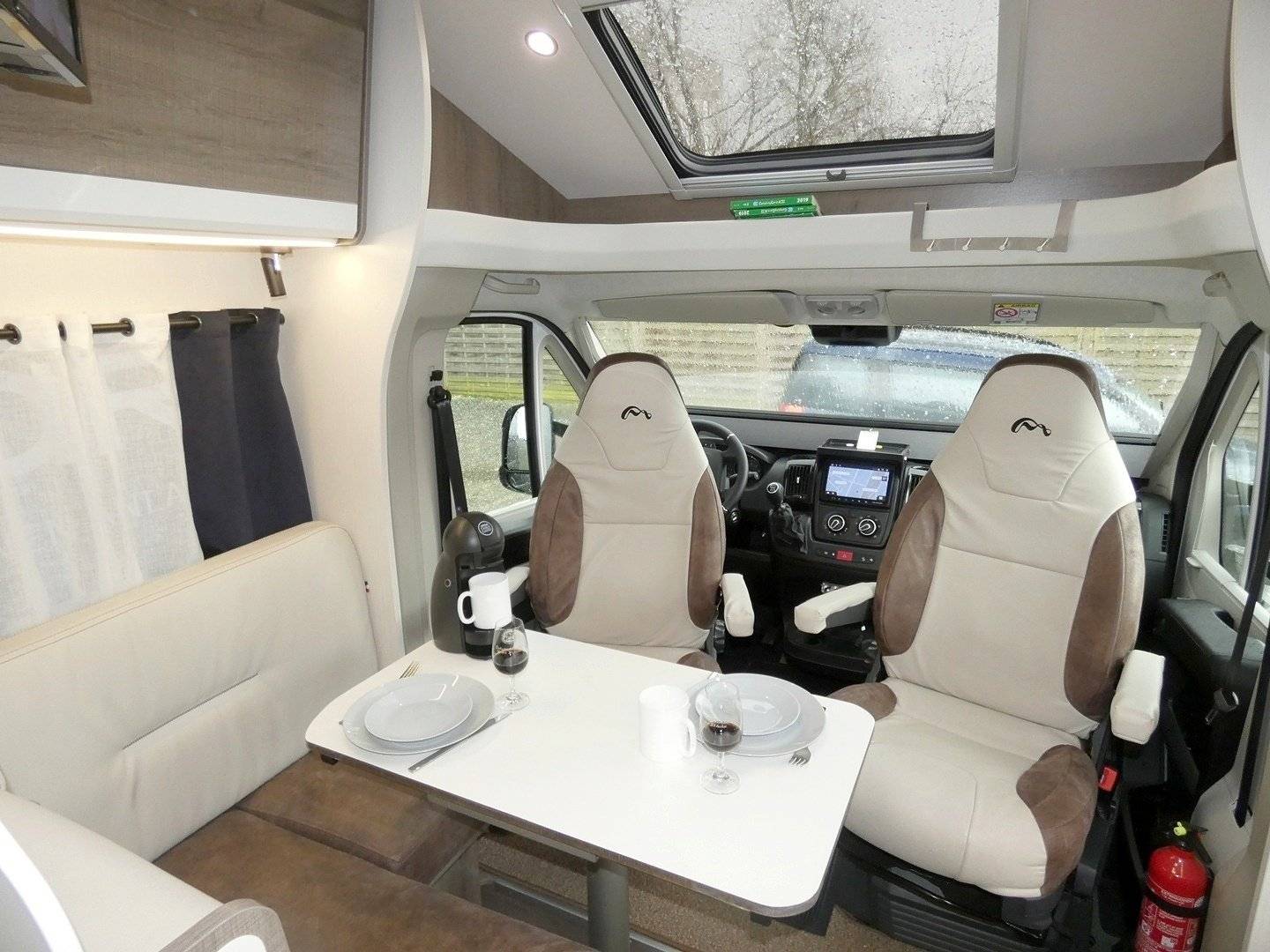 Coin repas Citroën Citroën jumper - Yescapa