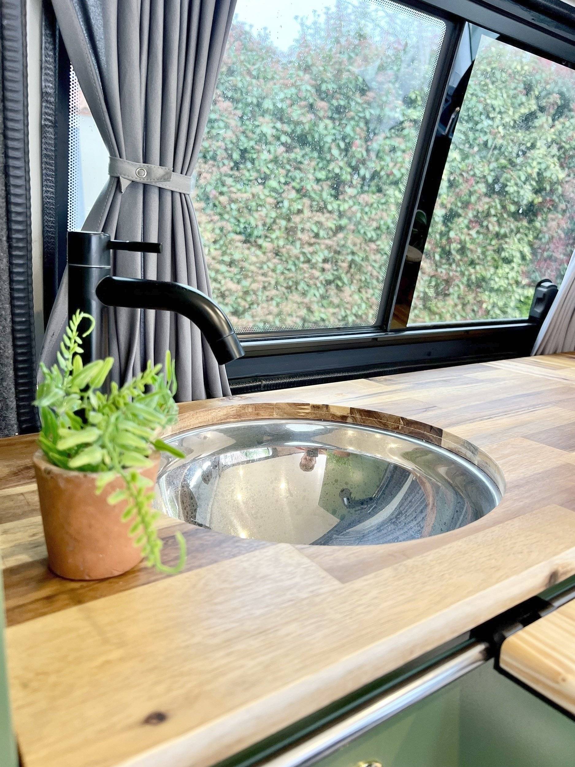 Volkswagen Transporteur T6 L1H1 2 l 150 ch