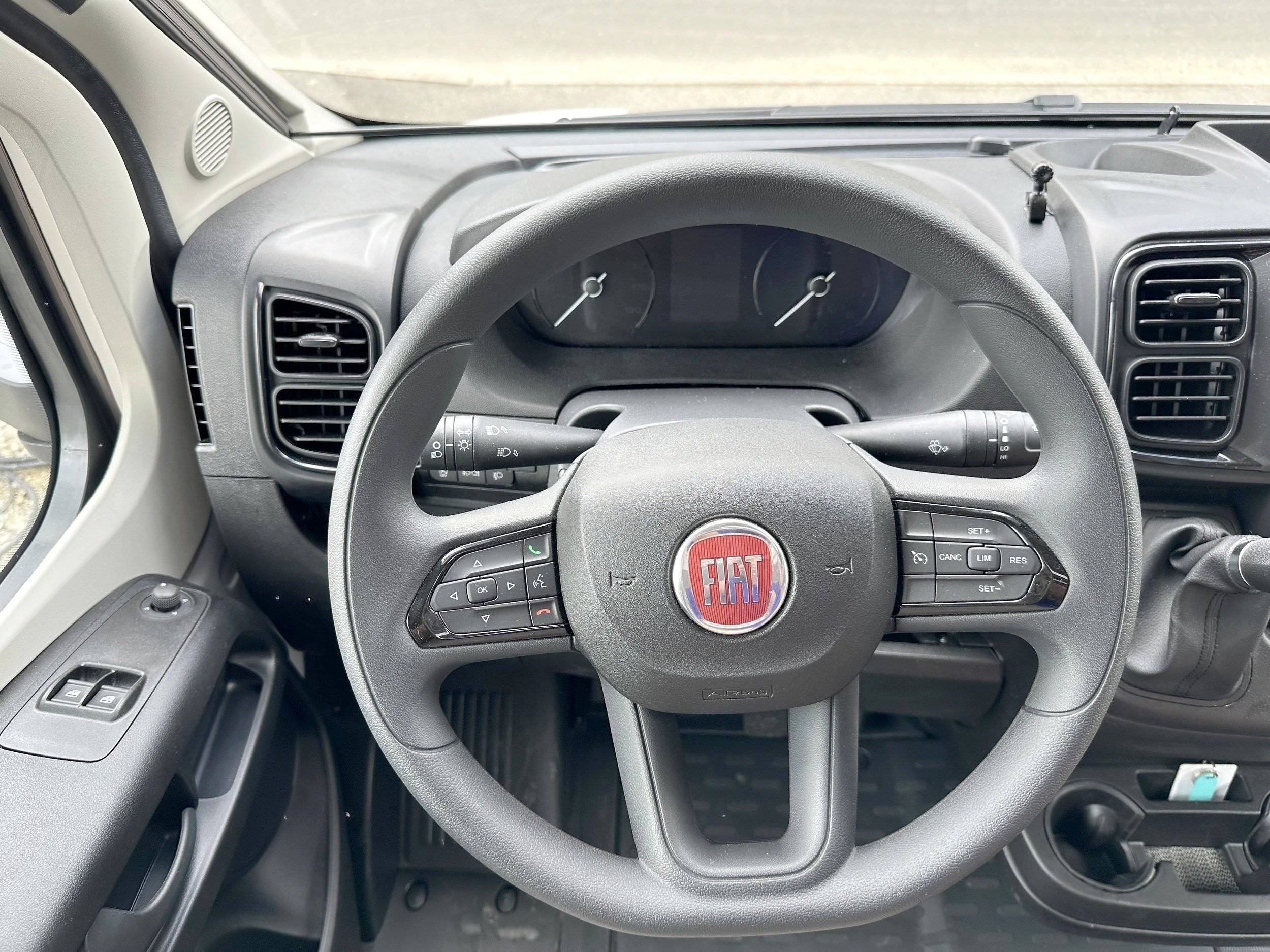 Mclouis Mclouis MC4 881G