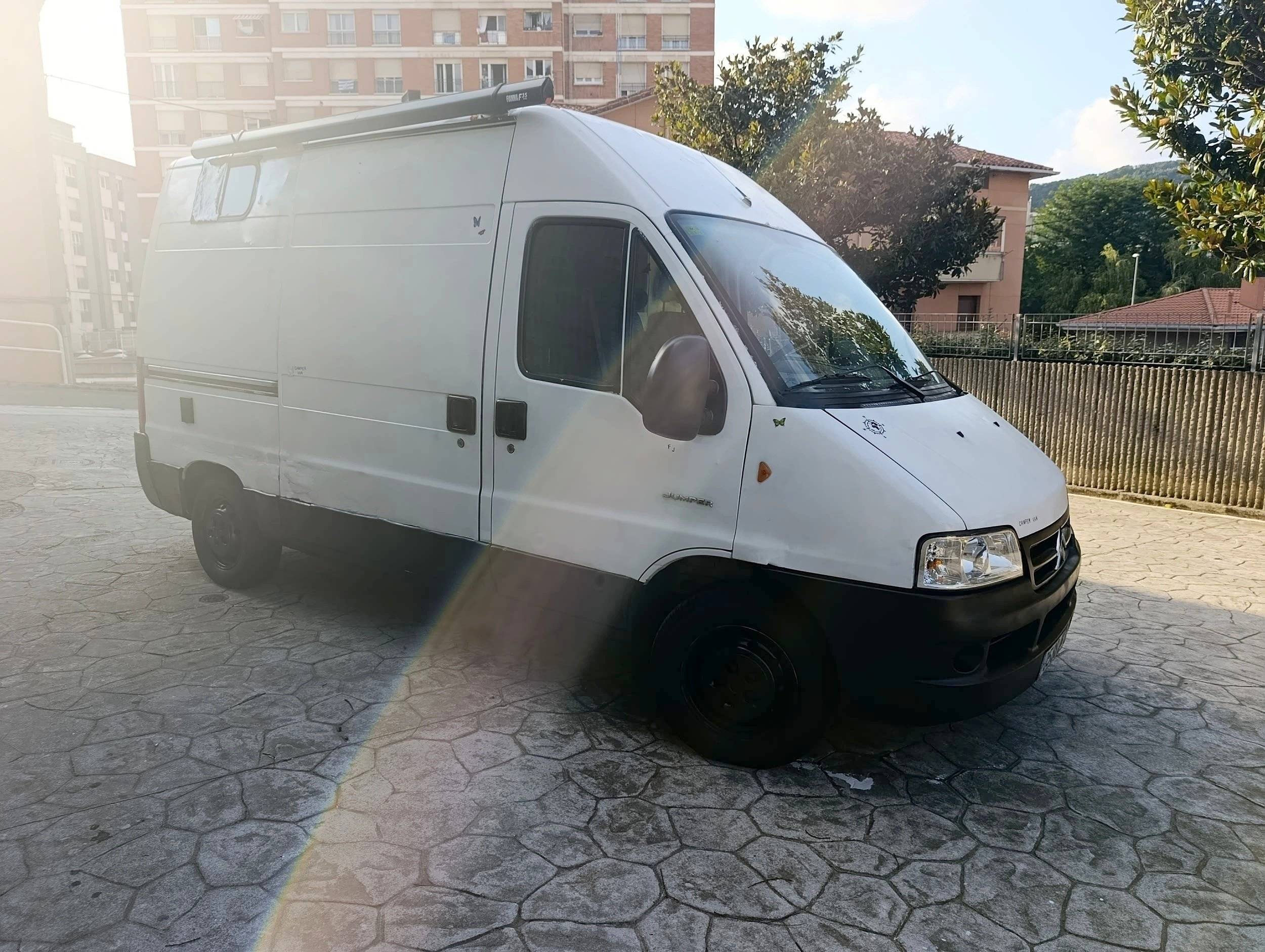 3 C Cartier/Brisebras Vadecamper 