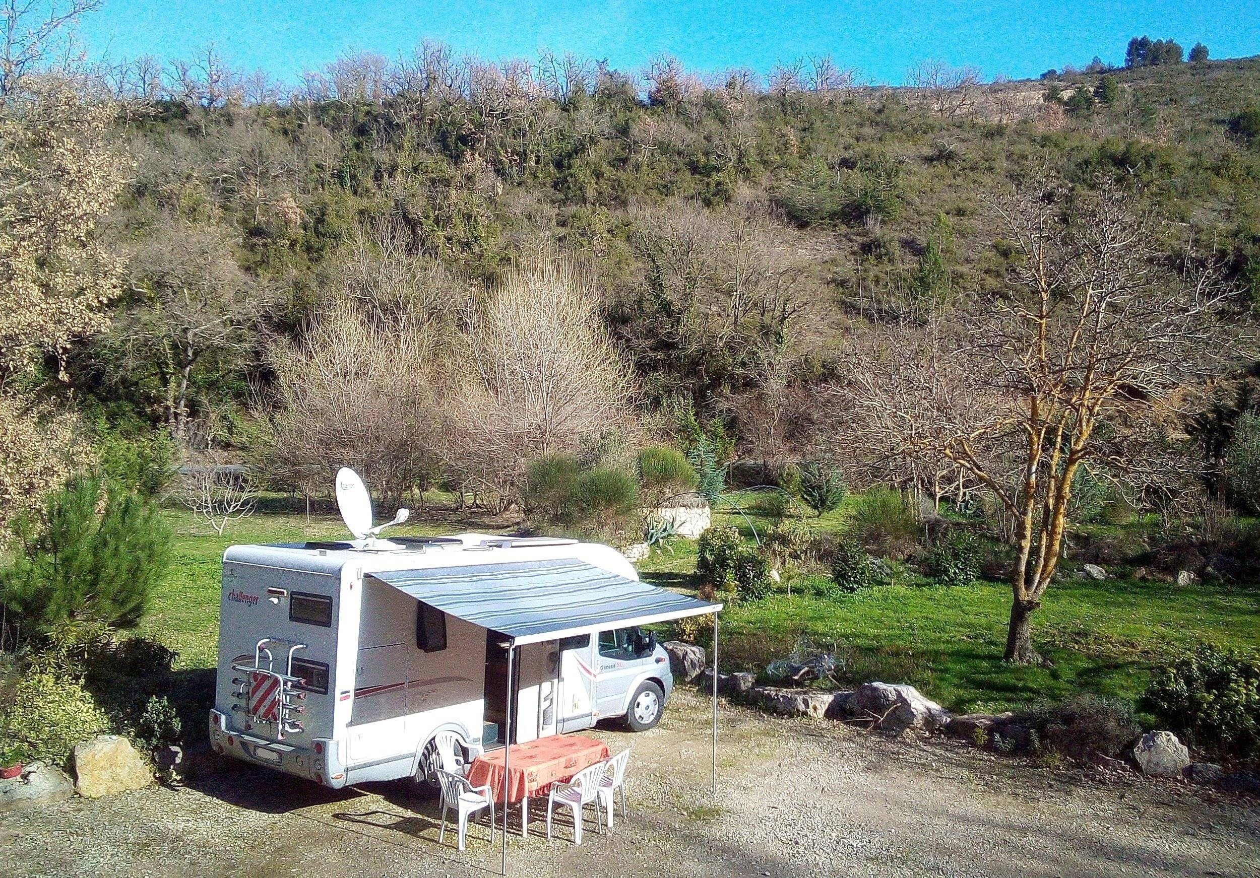 Challenger genesis 52