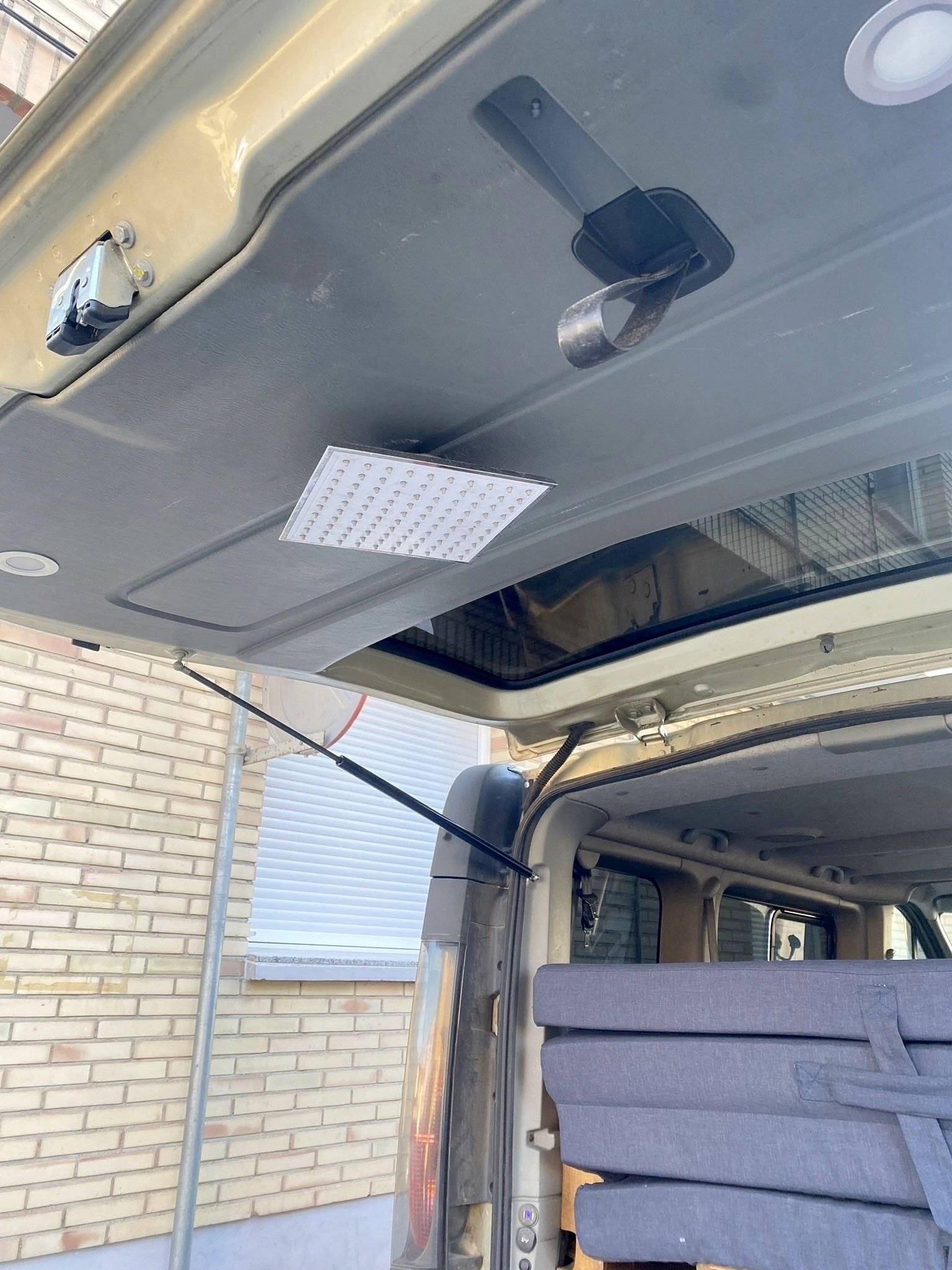 Renault Trafic 1,9 dci 100 cv