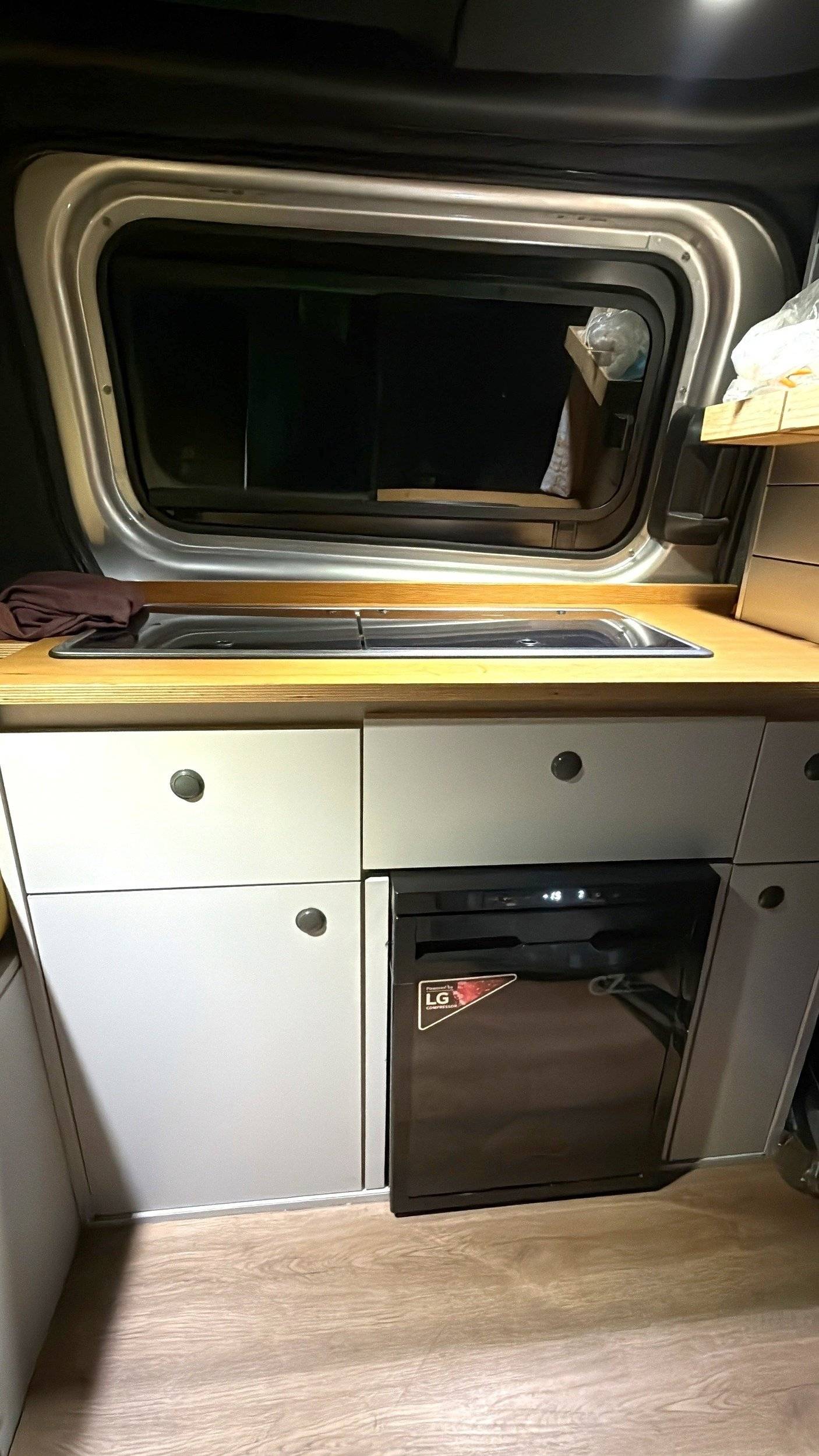 Ford Custom 2,5 l 105 h