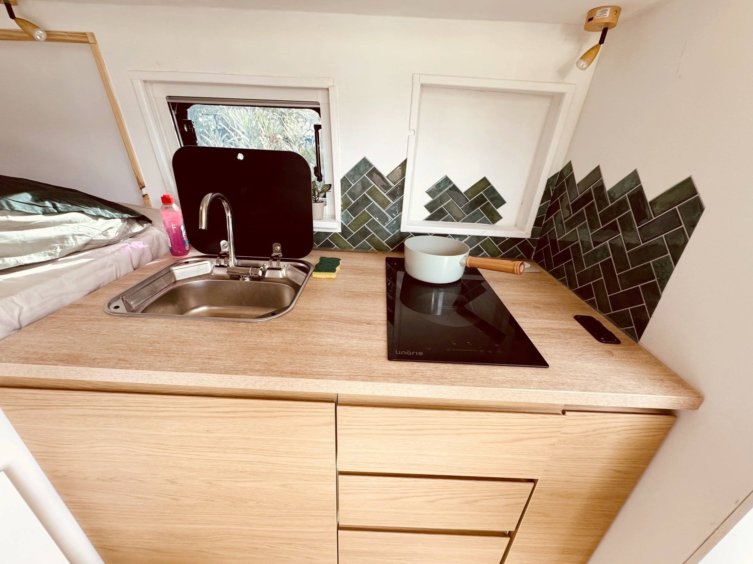 Alpes Camping-Car Citroen/Jumper 2L HDI 180 ch