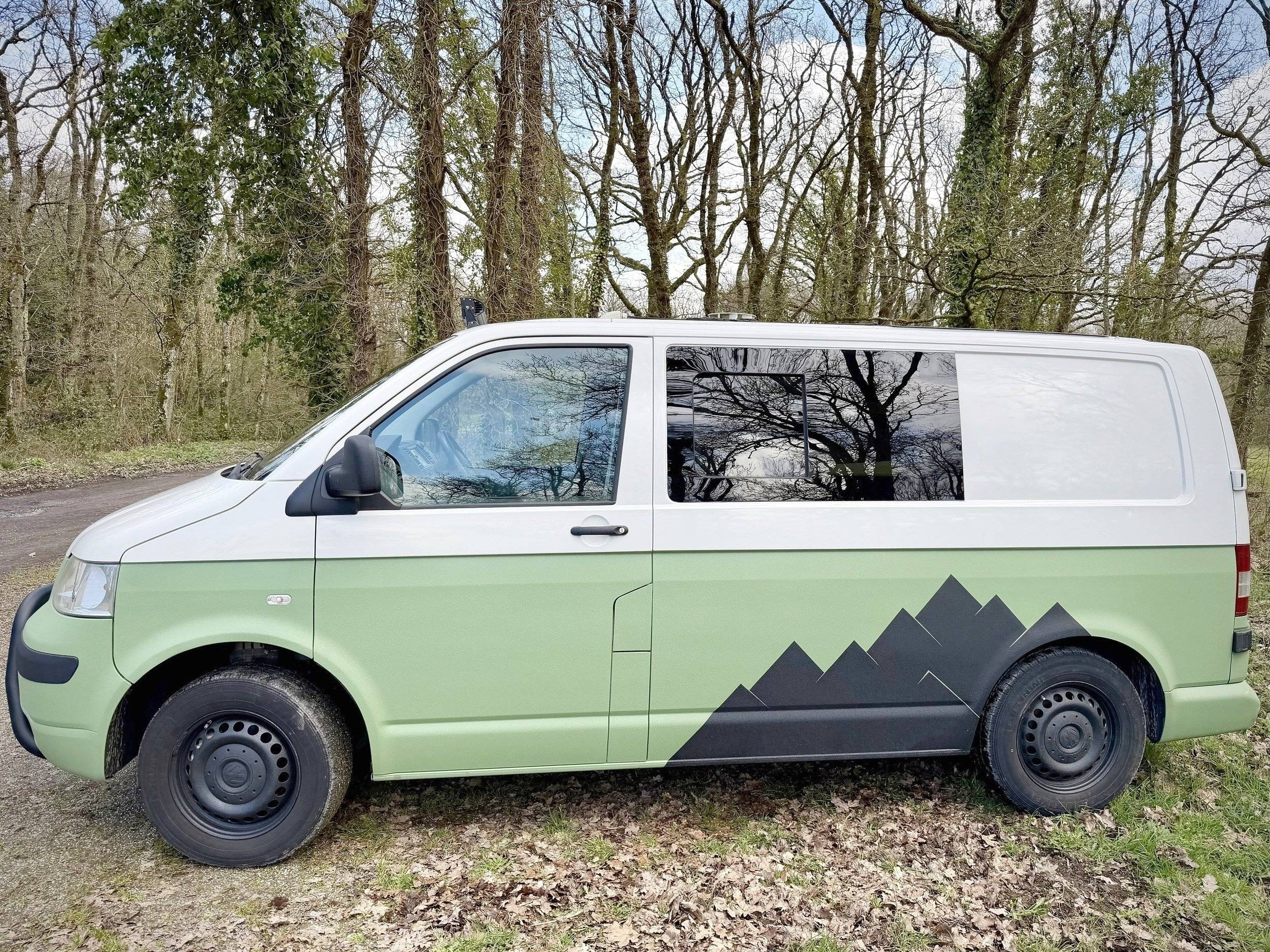 Volkswagen T5 2,5 l 140 ch