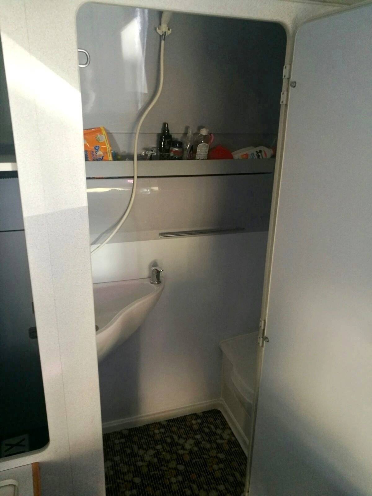 Mercedes Sprinter James Cook