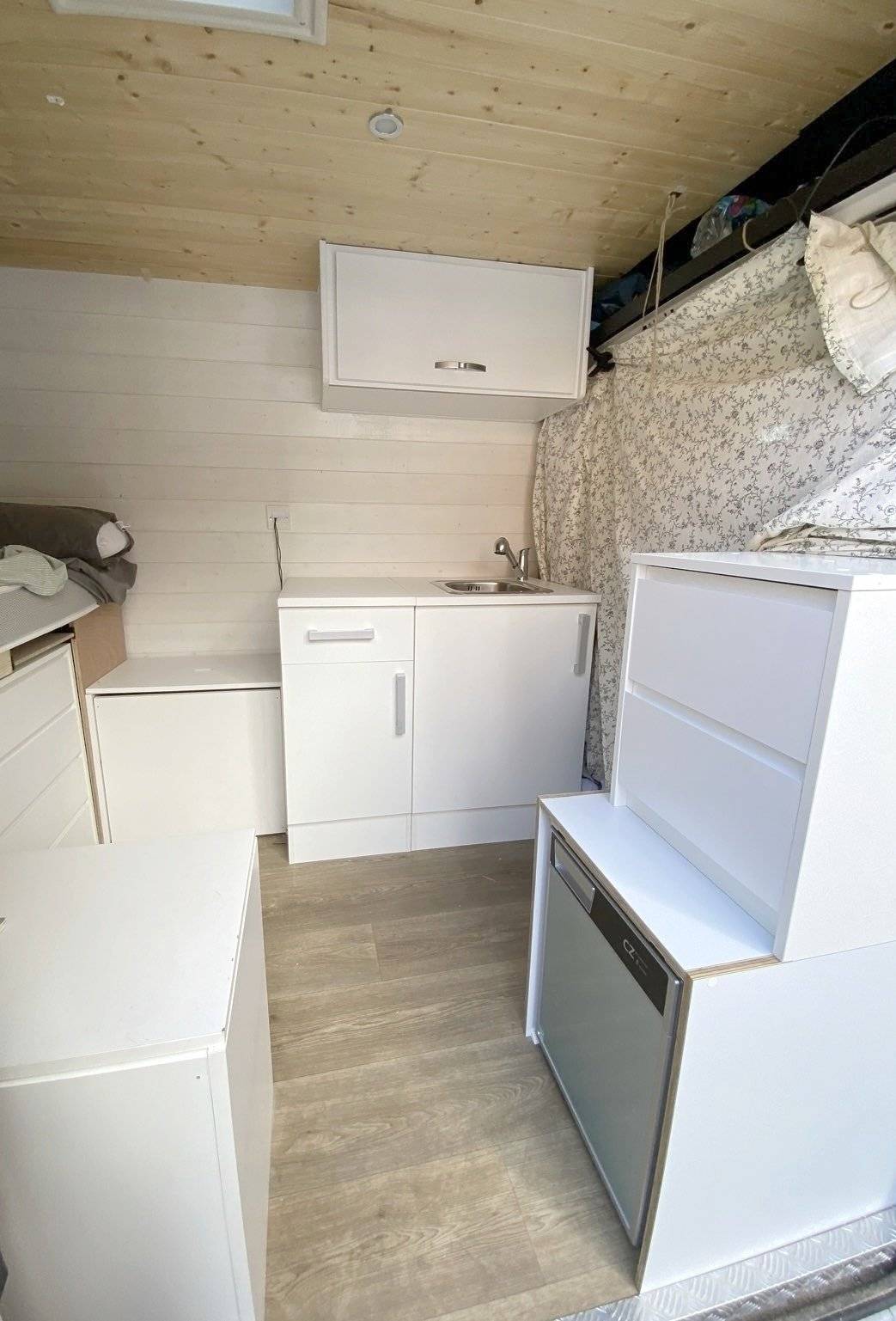 Kitchenette Fiat Ducato 2,3 Multjet 110kw - Yescapa